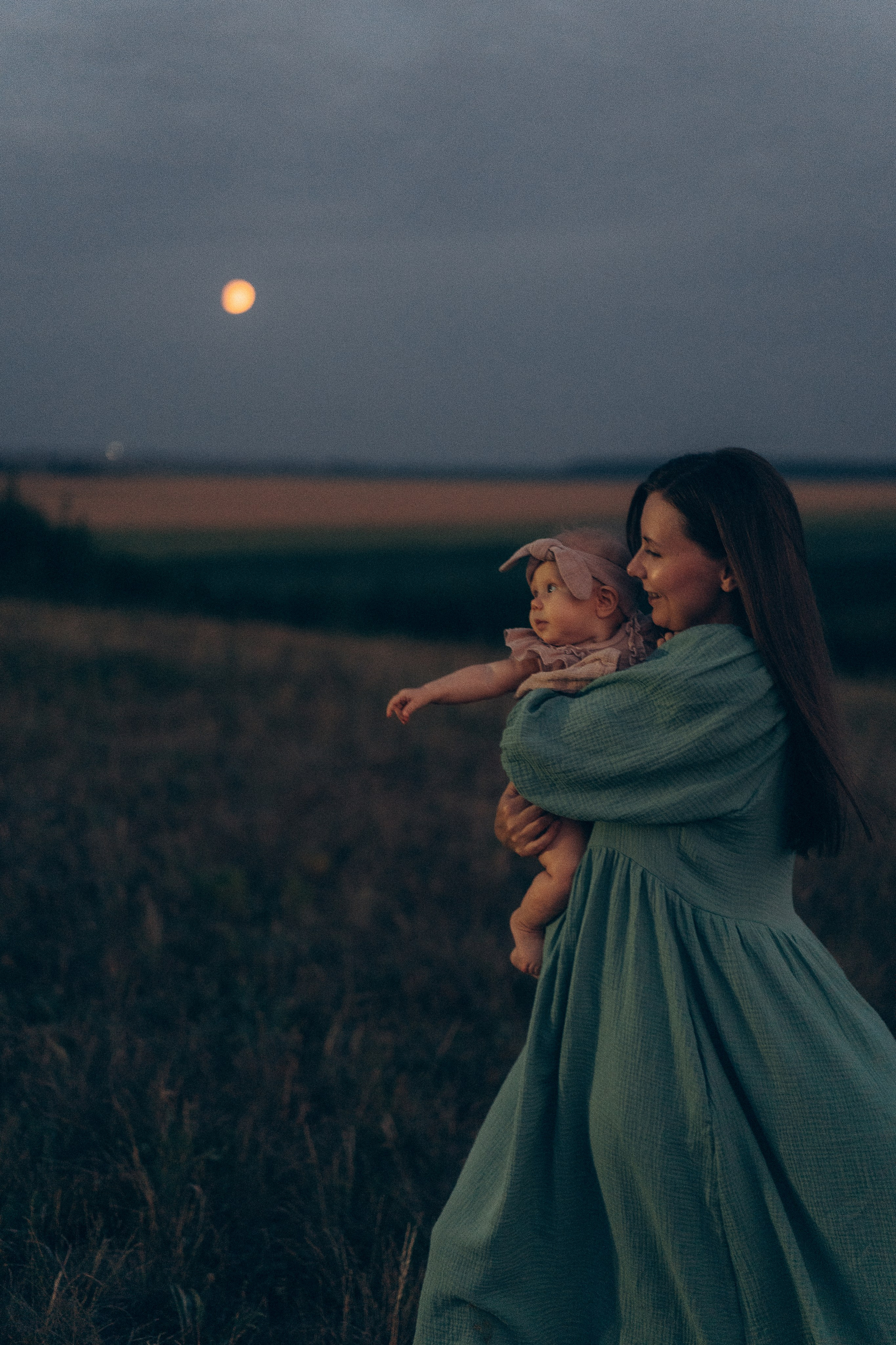 Летние поля. Семейный фотограф в Челябинске Волченко Ксения