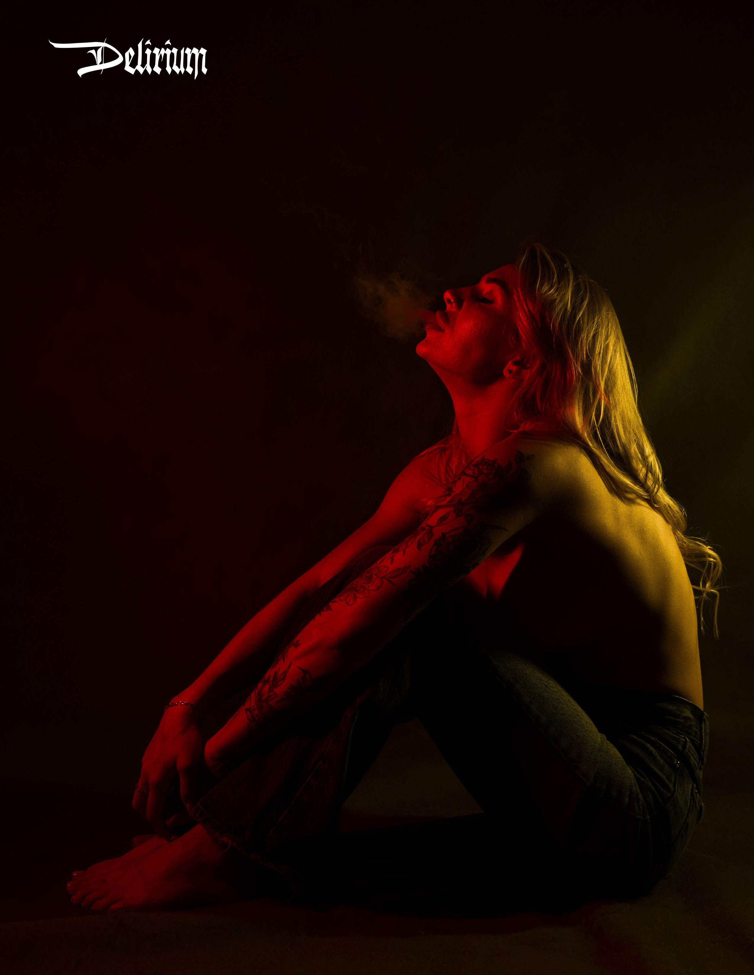 Публикация в журнале Delirium. Photomantis