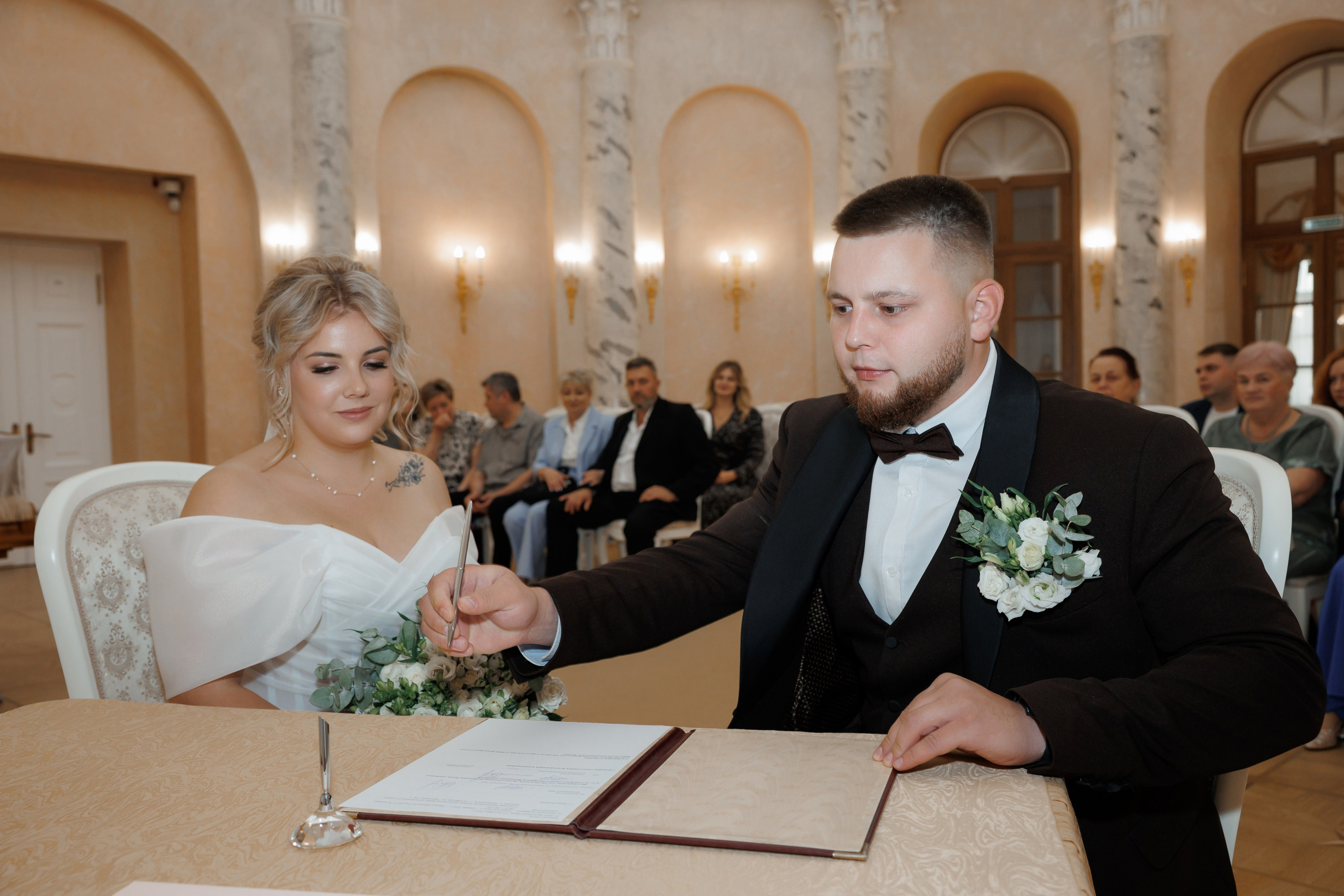 Регистрация и прогулка в Остафьево. Свадебный и репортажный фотограф (Москва, Королев и другие)