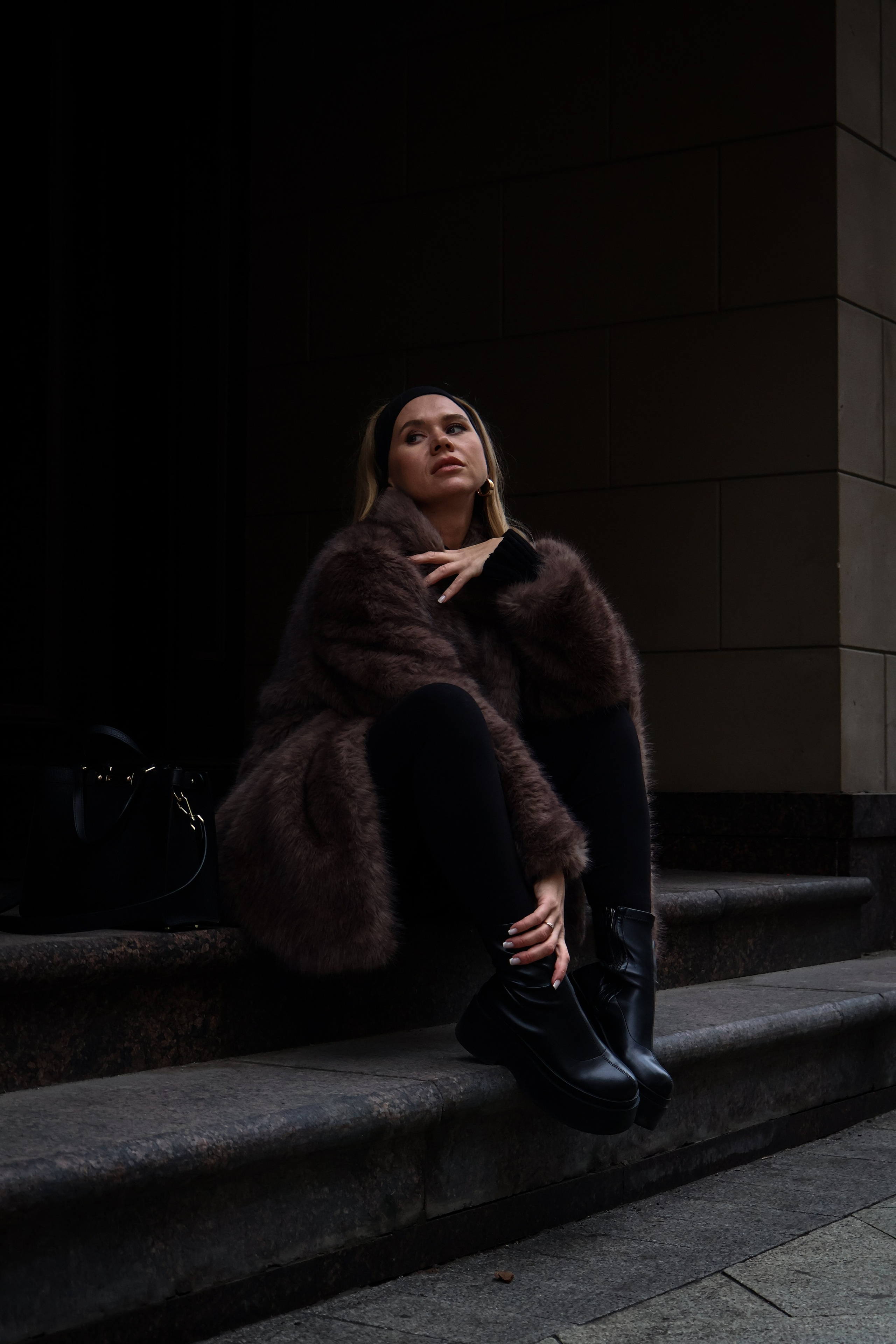 Уличная съемка — Женя, в Москве. Элиз — фотограф в Москве. Снимаю людей, архитектуру, город, животных и создаю визуальный контент для брендов