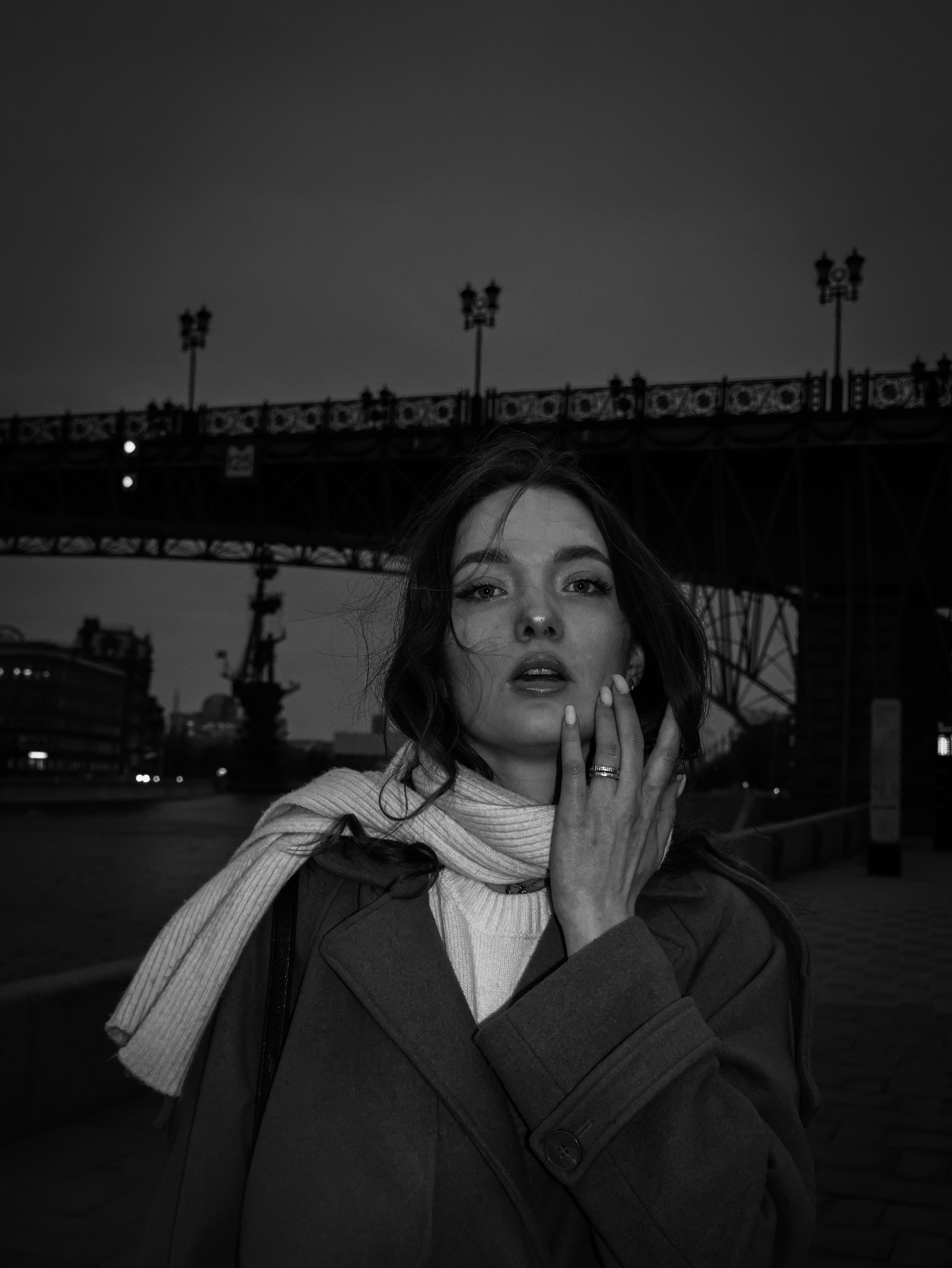 Света. Элиз — фотограф в Москве. Снимаю людей, архитектуру, город, животных и создаю визуальный контент для брендов