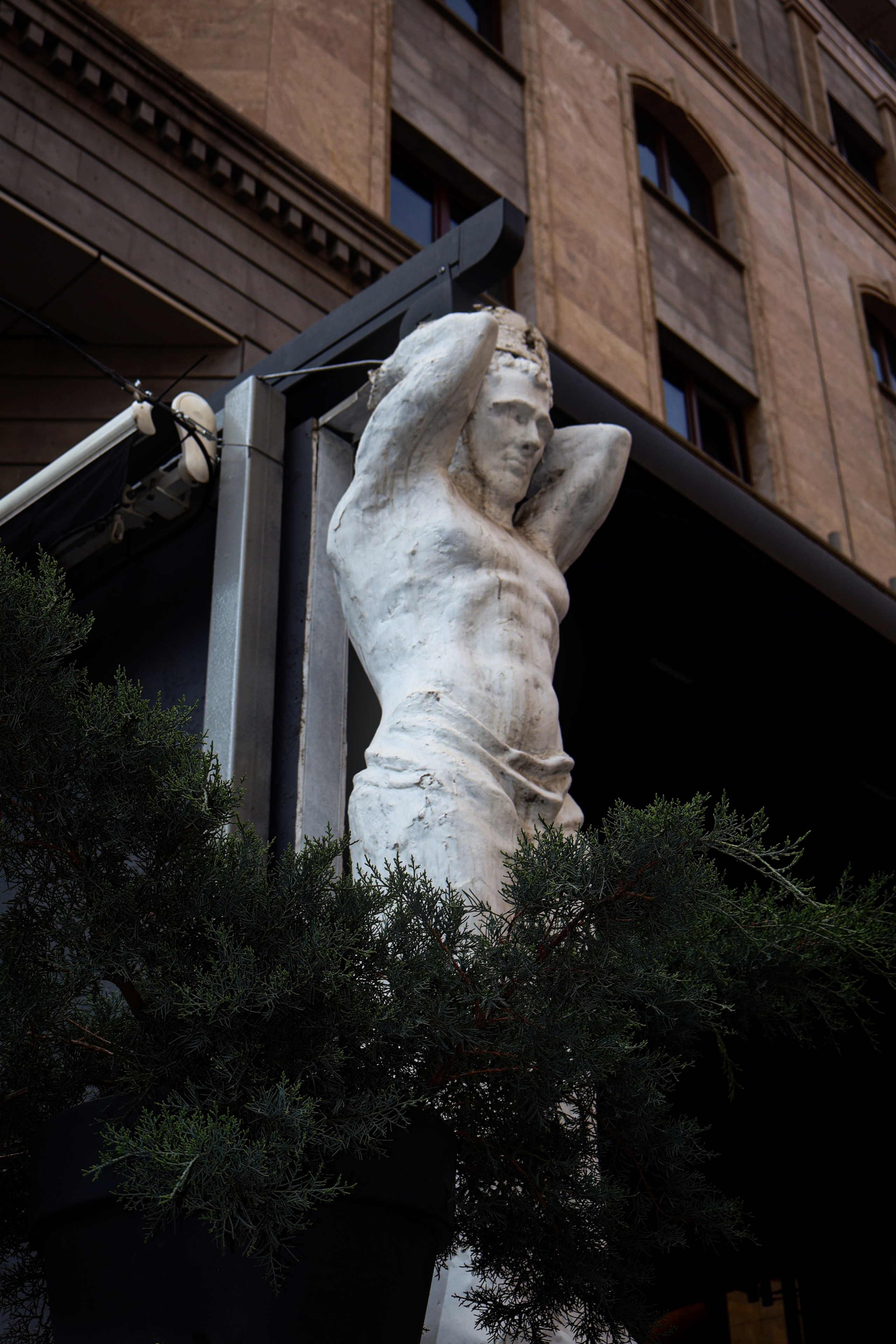 YEREVAN. Элиз — фотограф в Москве. Снимаю людей, архитектуру, город, животных и создаю визуальный контент для брендов