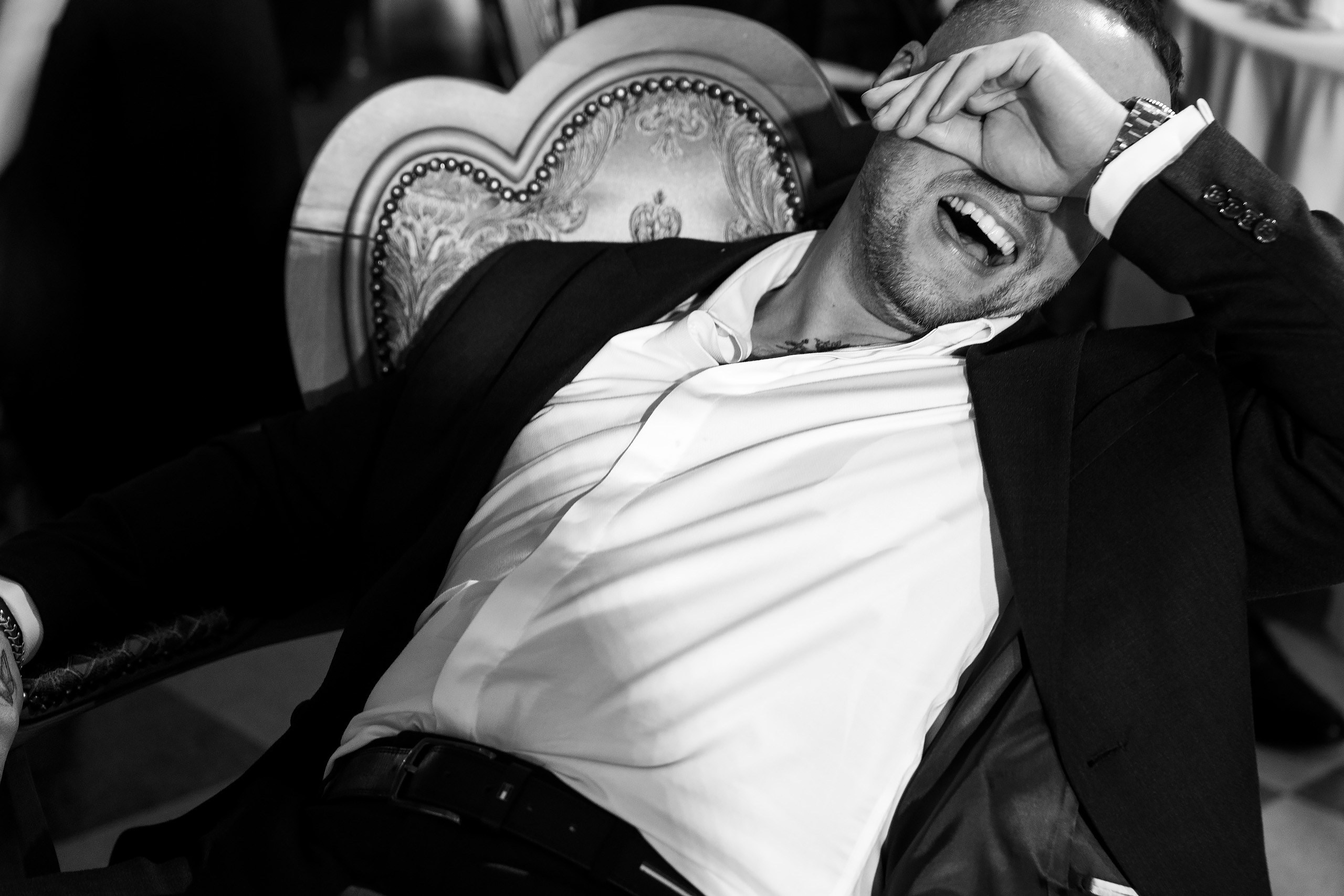 Эмоциональная свадебная фотосъемка в концертном зале Veneziano. Саша Потапкин Фотограф. Сочи, Екатеринбург, Москва