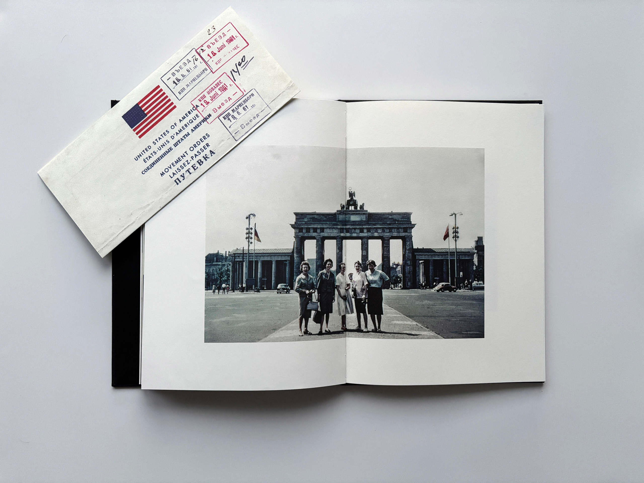 Фотокнижная библиотека Александра Шарра. Фотограф и исследователь фотографии из Санкт-Петербурга Елизавета Веприцкая