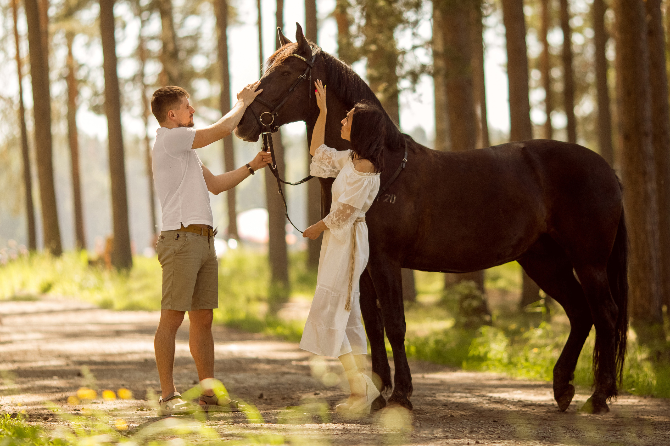Парная фотосессия с лошадью