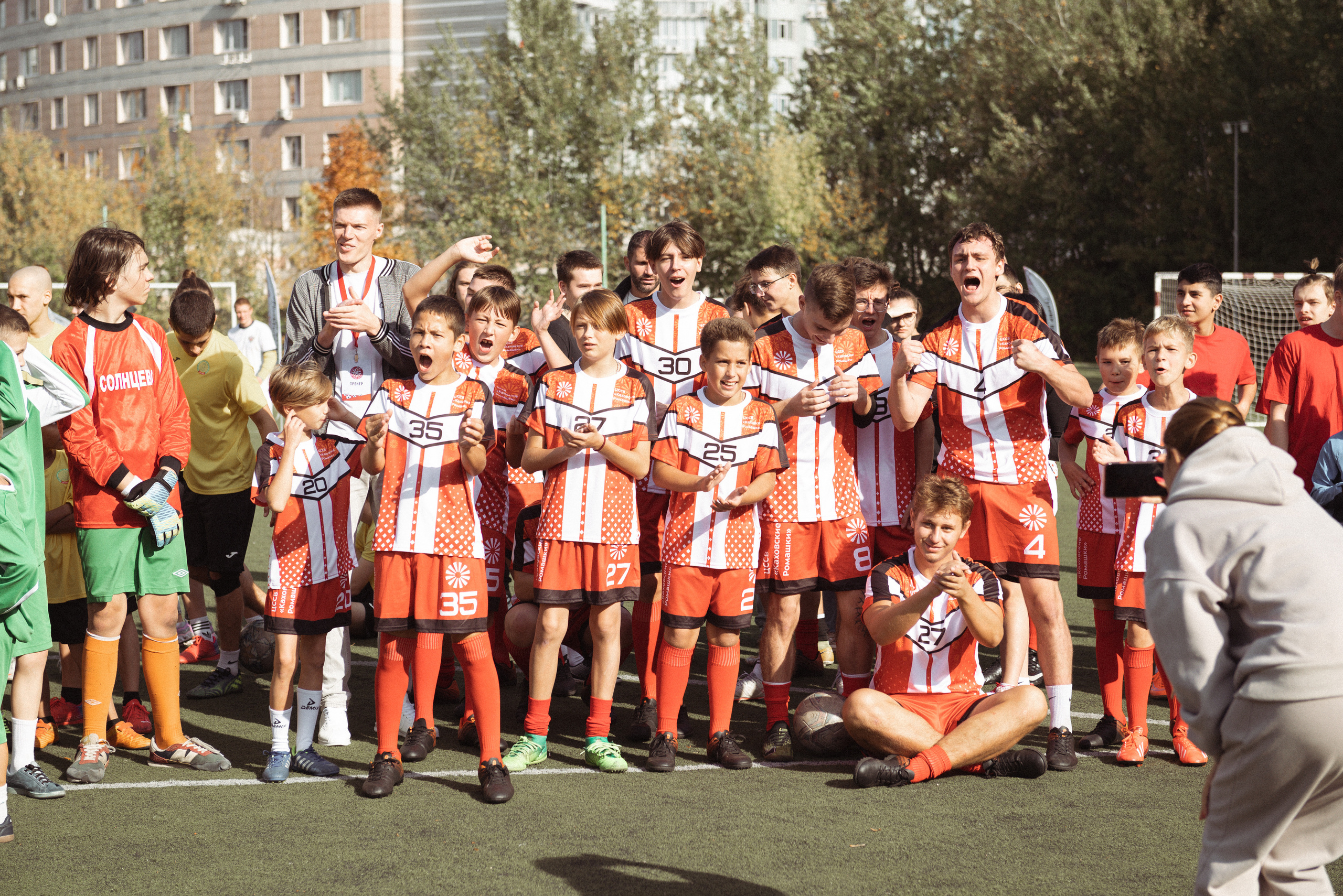 Чемпионат по футболу «Открытие» (Каховские ромашки). Фотограф Москва Настя Профотовна. Репортажные, свадебные и контент фотосессии