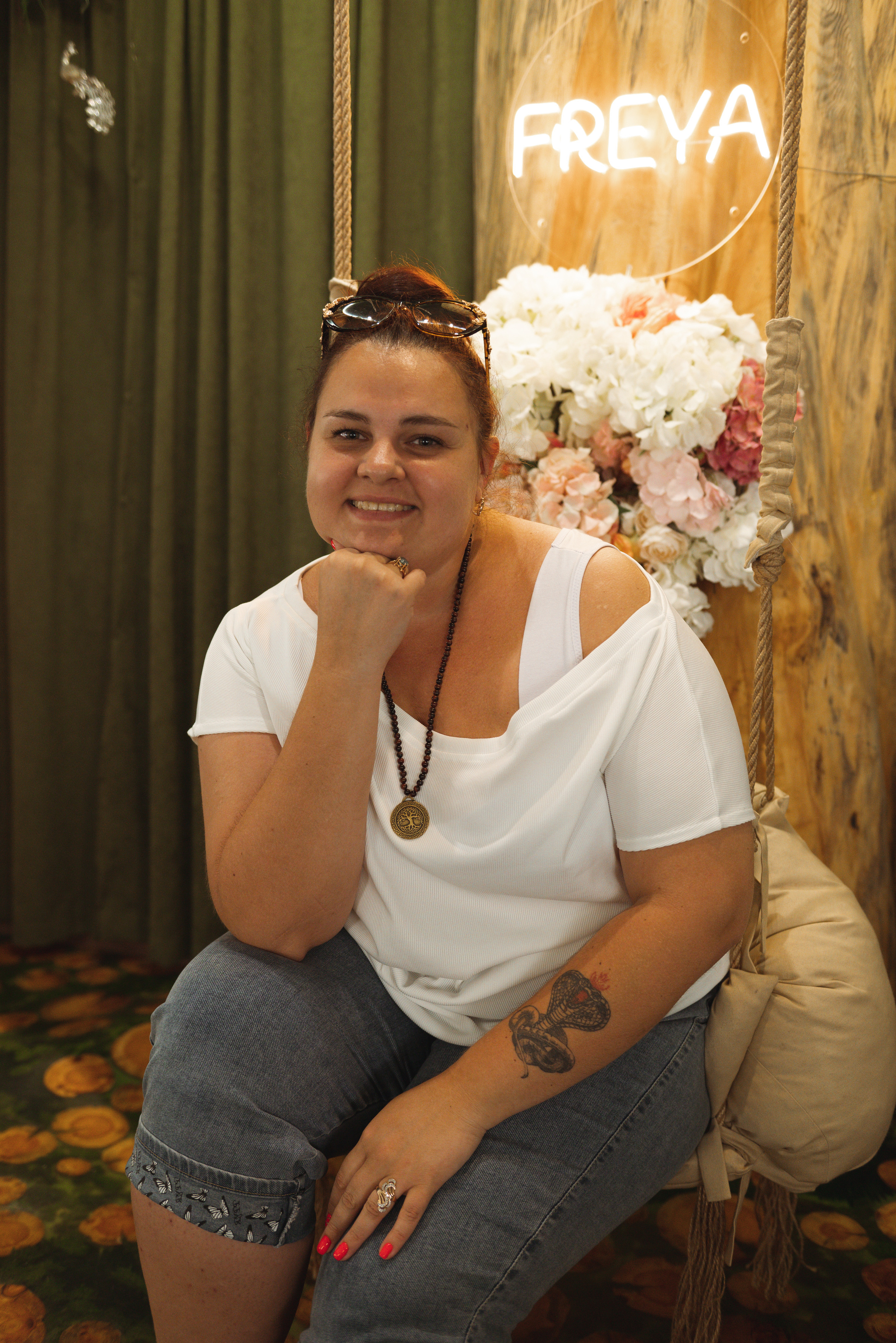 Встреча Ани, которая вдохновляет на продажи. Контент-фотограф Москва репортажный фотограф Настя Профото