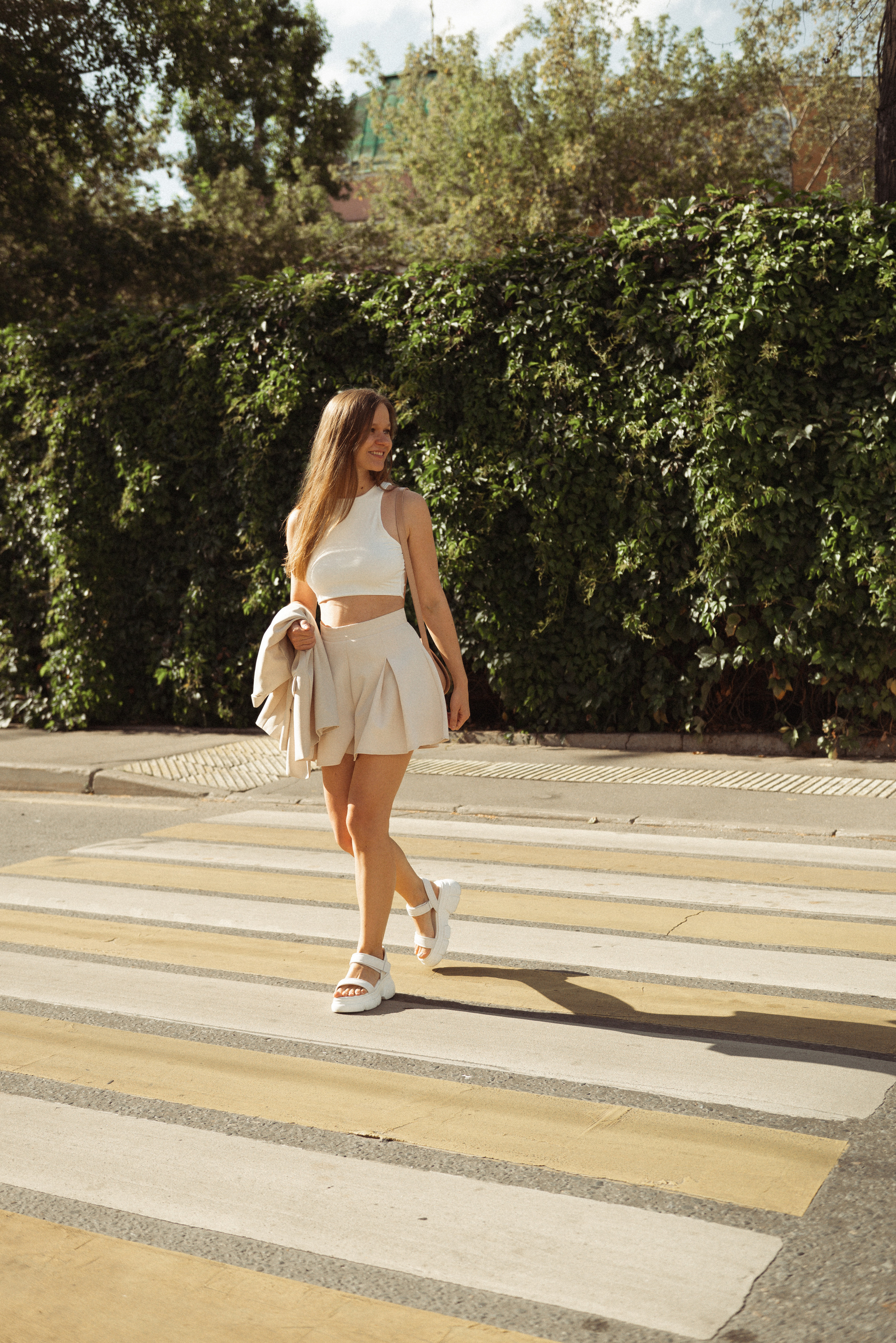 Встреча Ани, которая вдохновляет на продажи. Контент-фотограф Москва репортажный фотограф Настя Профото