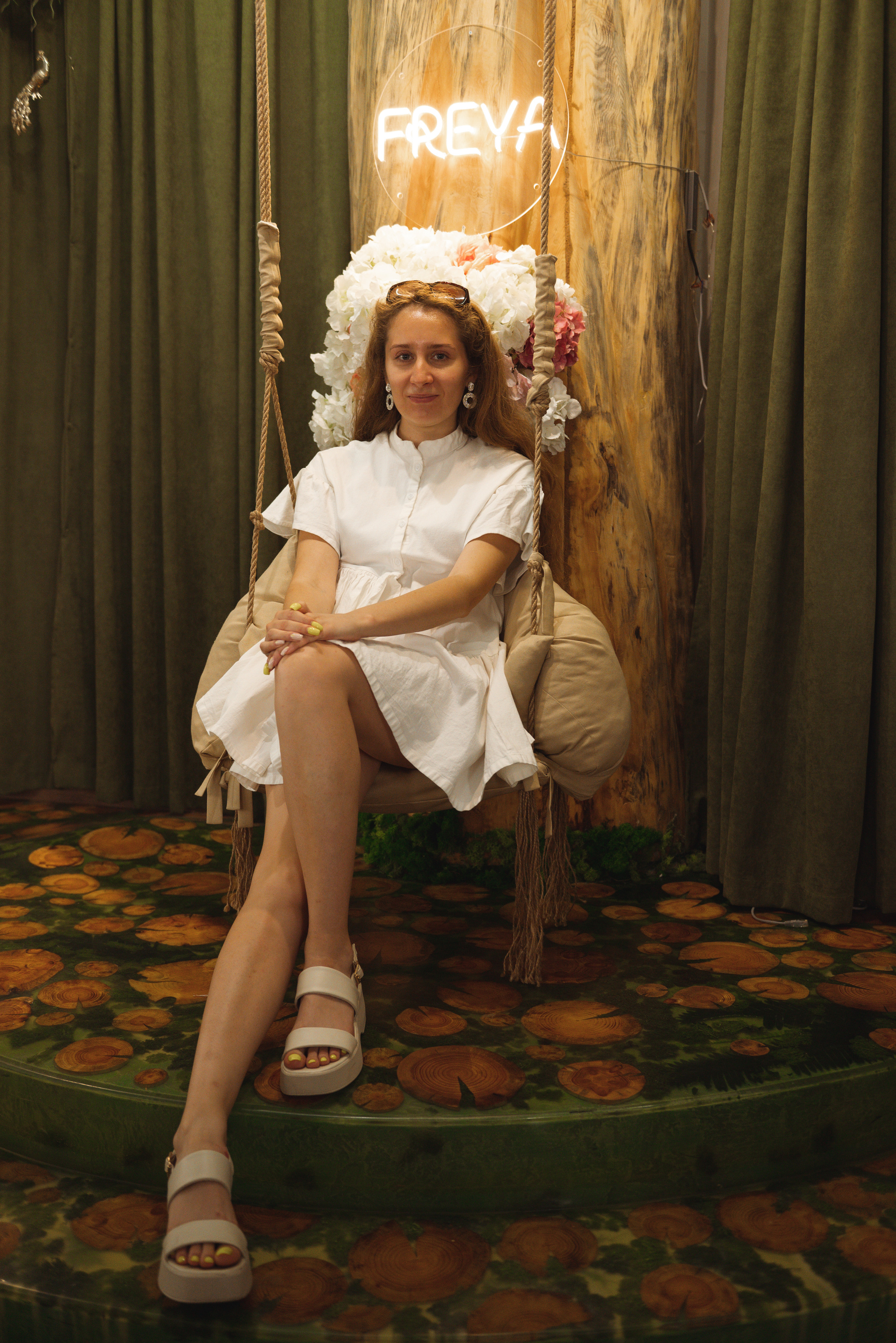 Встреча Ани, которая вдохновляет на продажи. Контент-фотограф Москва репортажный фотограф Настя Профото