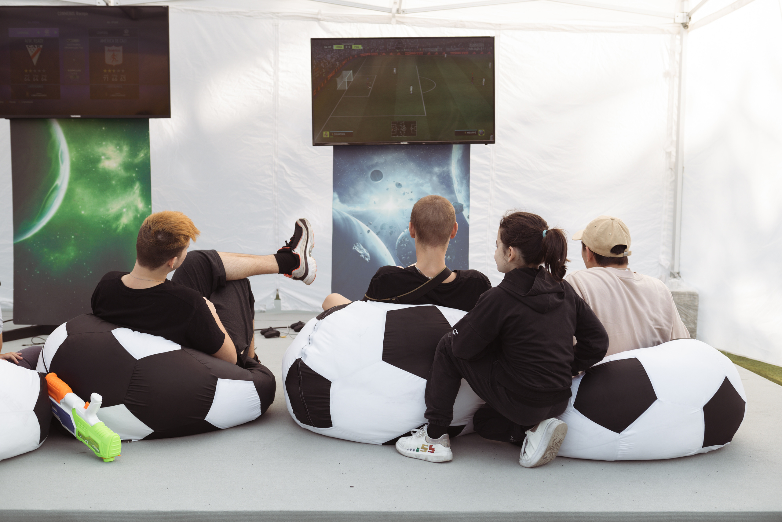 Чемпионат по футболу «Открытие» (Каховские ромашки). Фотограф Москва Настя Профотовна. Репортажные, свадебные и контент фотосессии