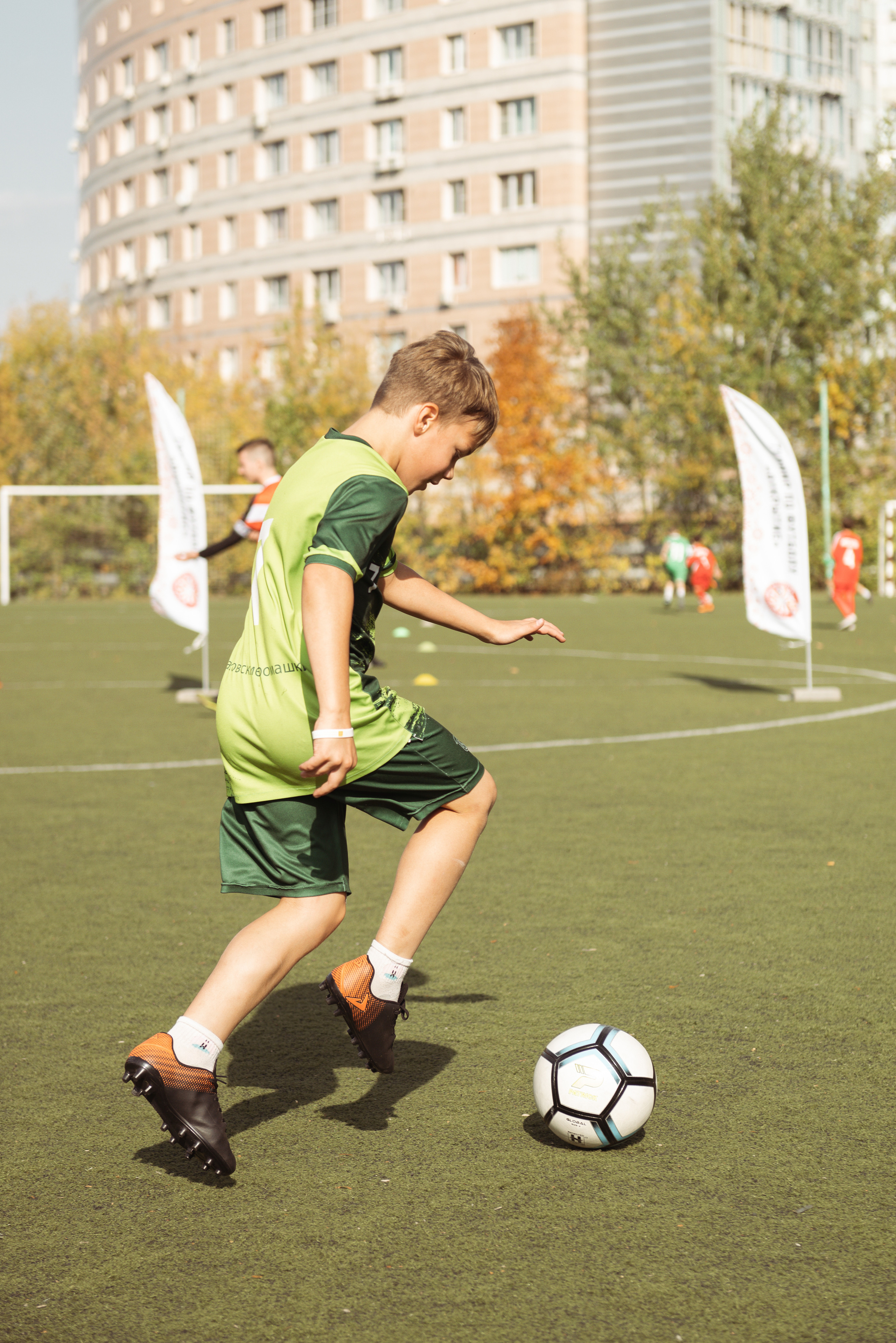 Чемпионат по футболу «Открытие» (Каховские ромашки). Фотограф Москва Настя Профотовна. Репортажные, свадебные и контент фотосессии