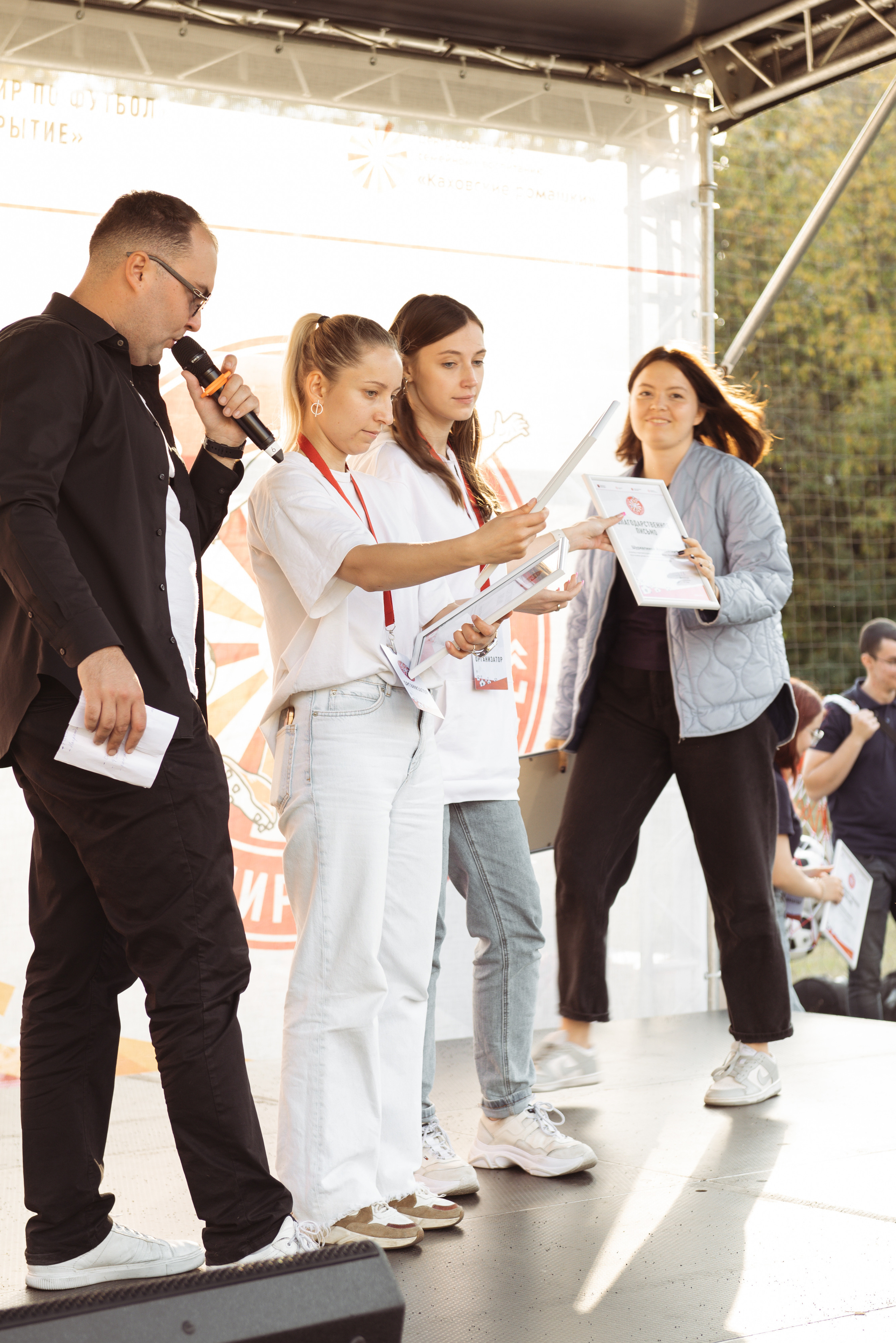 Чемпионат по футболу «Открытие» (Каховские ромашки). Фотограф Москва Настя Профотовна. Репортажные, свадебные и контент фотосессии
