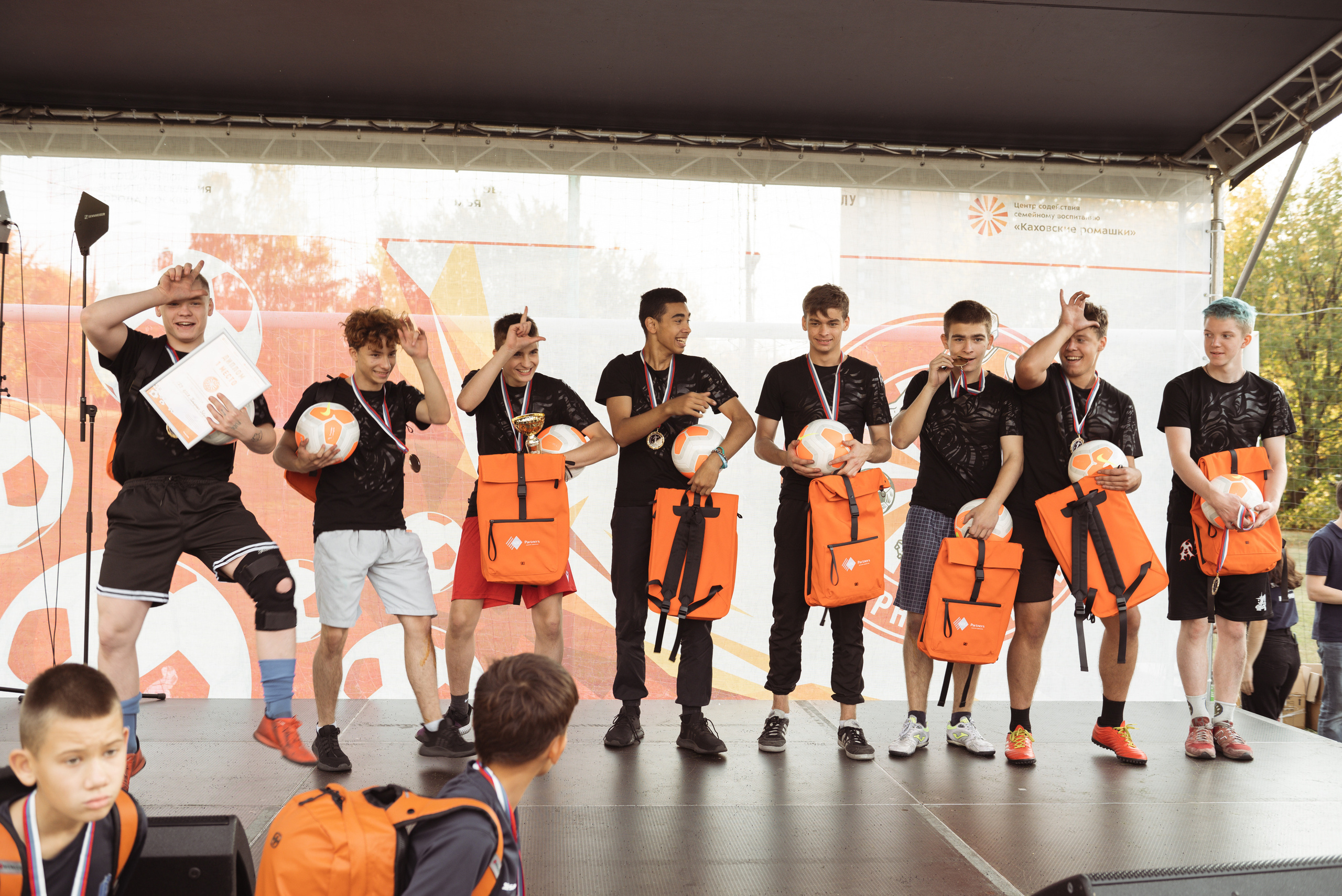 Чемпионат по футболу «Открытие» (Каховские ромашки). Фотограф Москва Настя Профотовна. Репортажные, свадебные и контент фотосессии