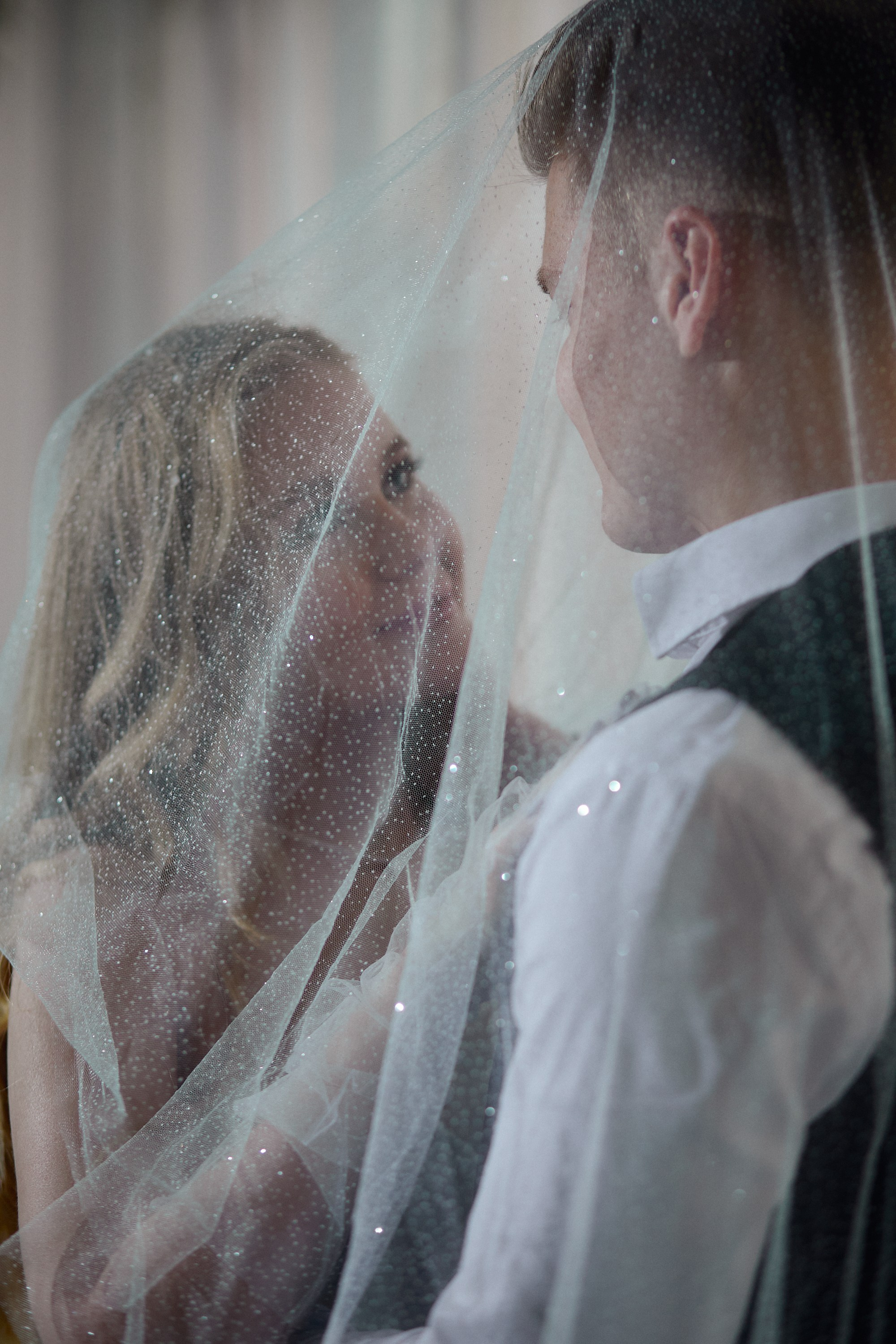 Свадебный фотограф и видеограф для репортажной съёмки торжества. Фотограф Юрий Никитюк — Сочи |Адлер|Красная Поляна