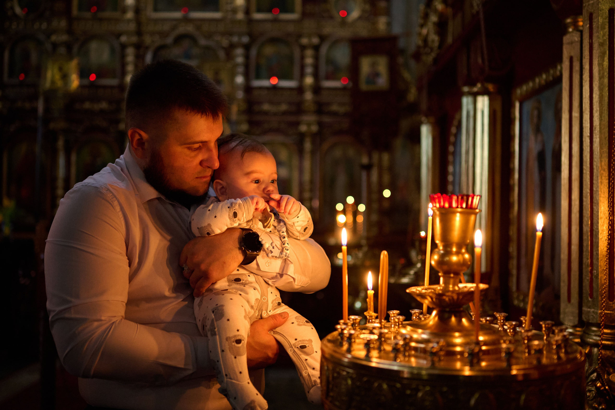 Фотосъемка крещения Саши. Профессиональный фотограф Старый Оскол, Губкин — свадьба, венчание, крещение, юбилей и день рождения