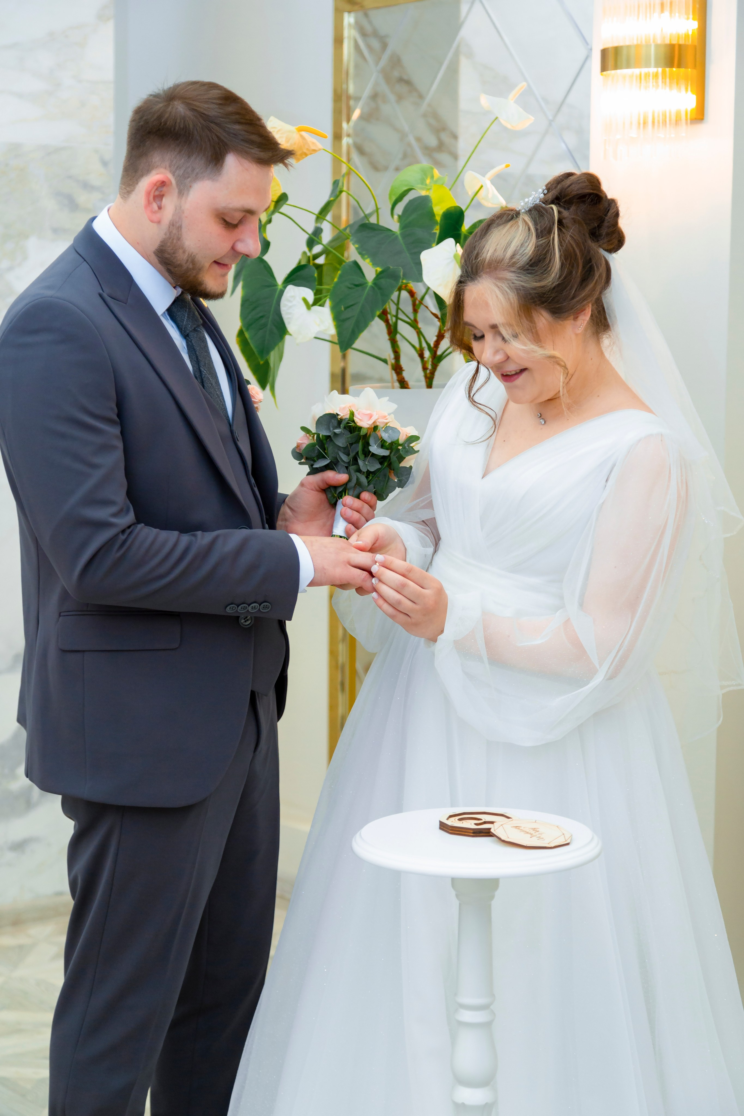 Артем и Оксана ~ Дворец № 4. Семейный и свадебный фотограф в Москве Татьяна Седлецкая