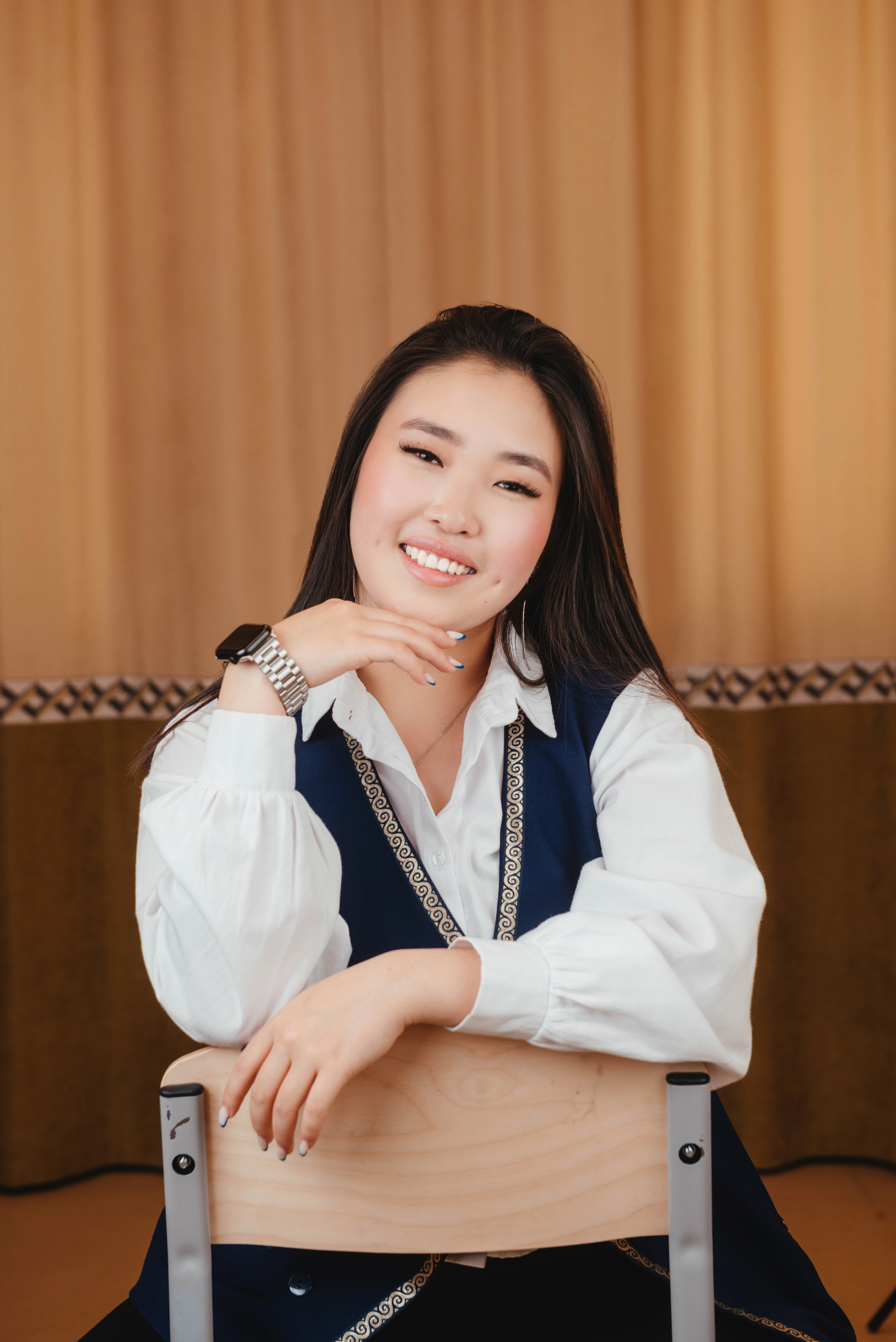 Выпускной фотоальбом для средней школы. Фотограф Эллина Дар г. Улан-Удэ