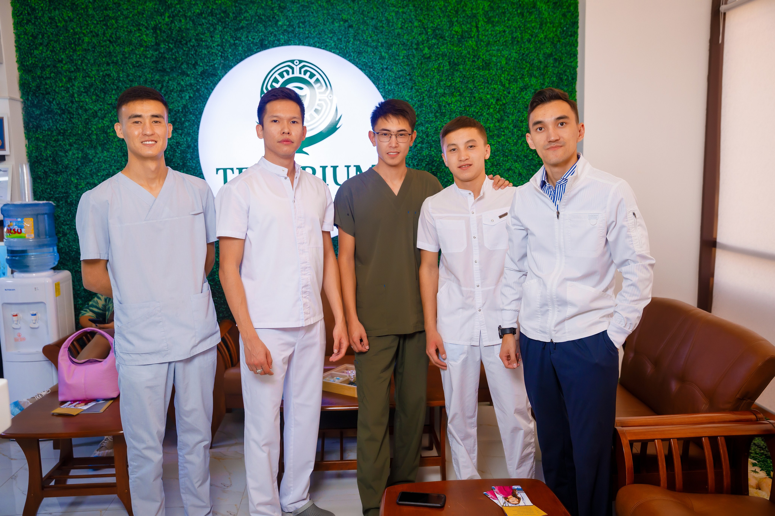 Стамотология. Семейный и Свадебный фотограф в Астане Александр Астапов