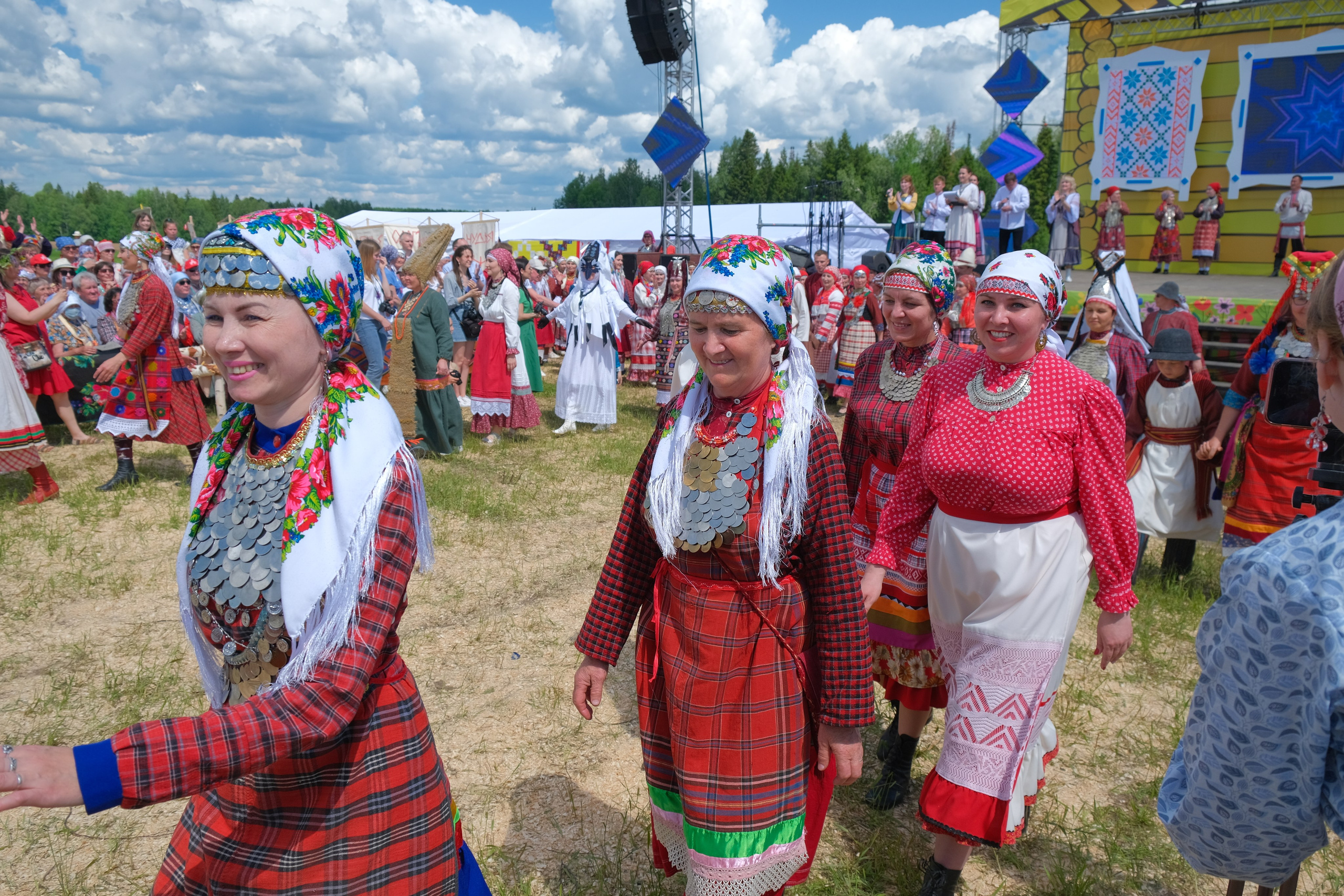 Удмуртский национальный праздник «Гербер». 2022. Максим Егоров, г. Ижевск. Репортажная, предметная съёмка и фуд-фотография