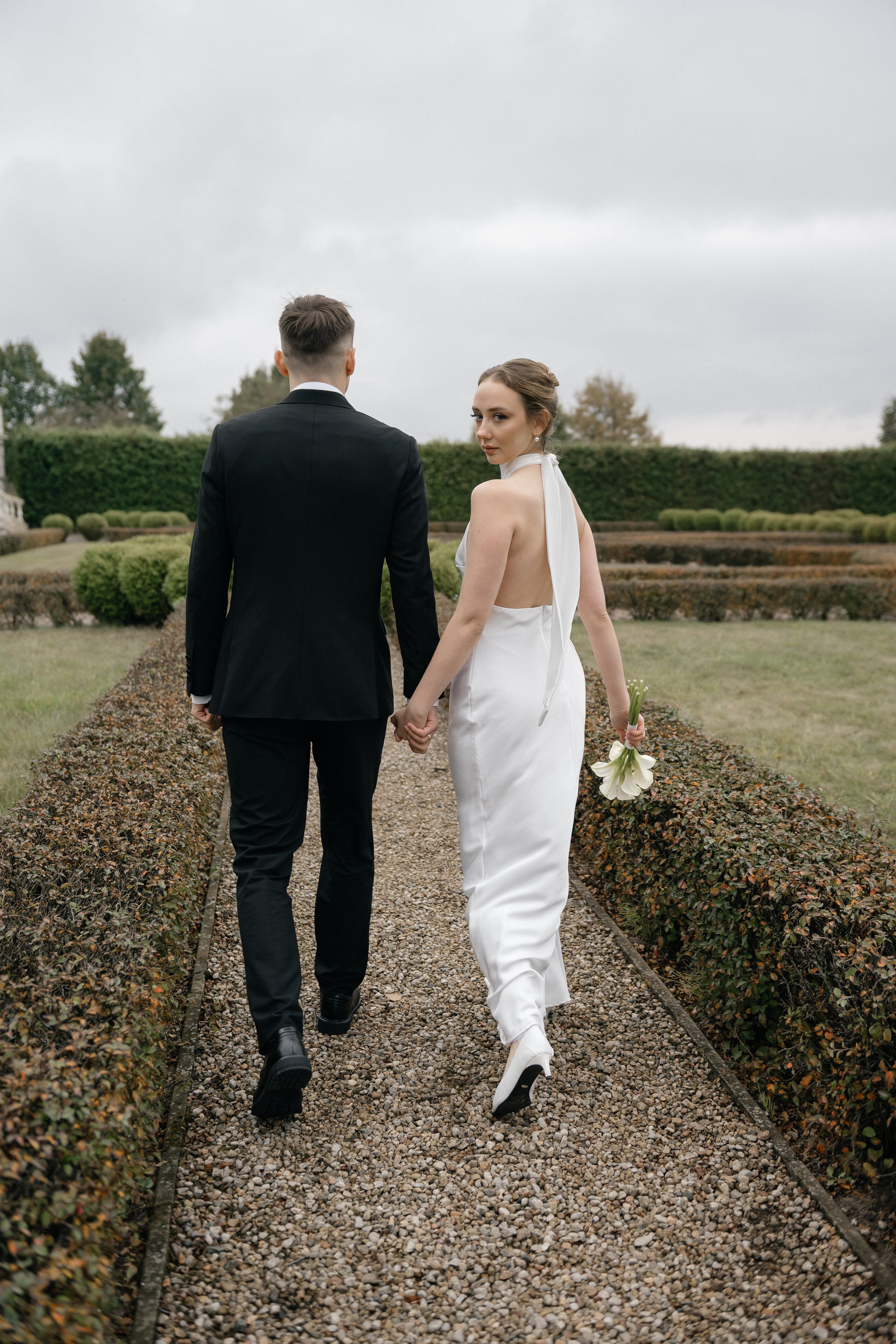 Wedding day in Martinique Bar. Wedding PHOTOGRAPHER Andrew Vnukov