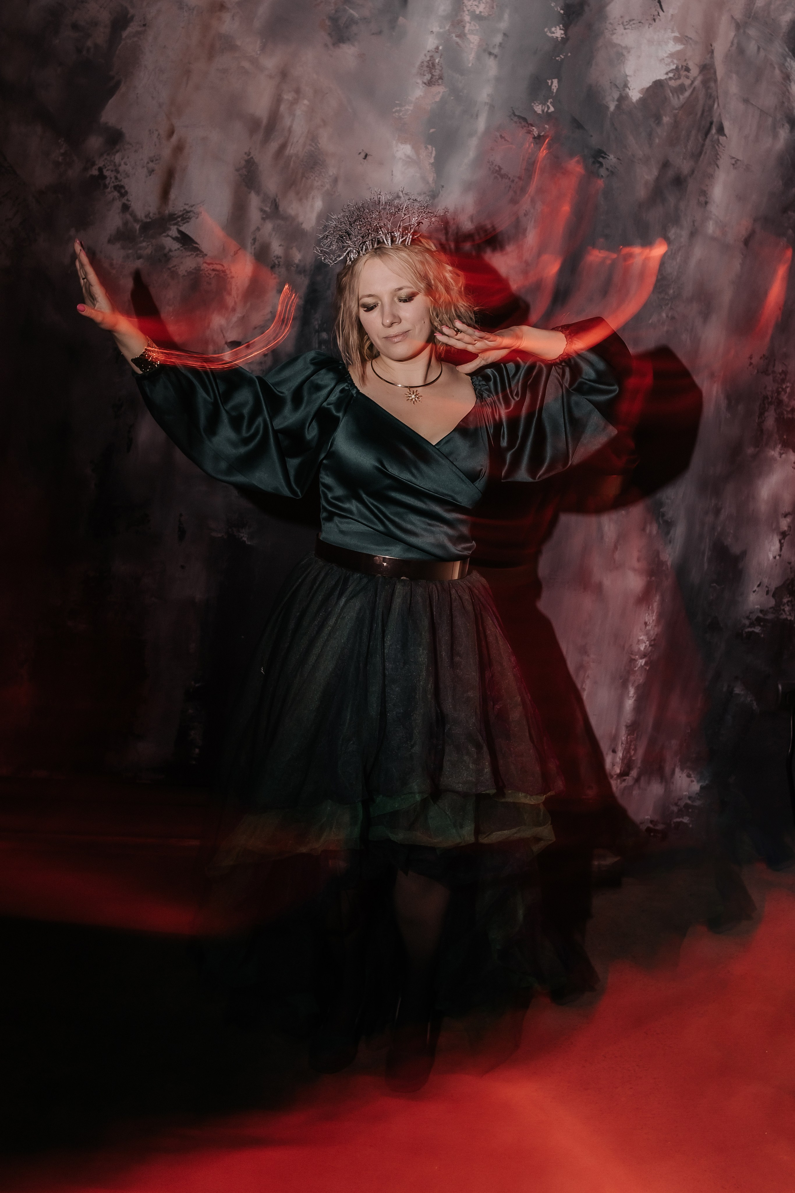 Ирина. Мистический лес. Фотограф Регина Крикунова г. Красноярск