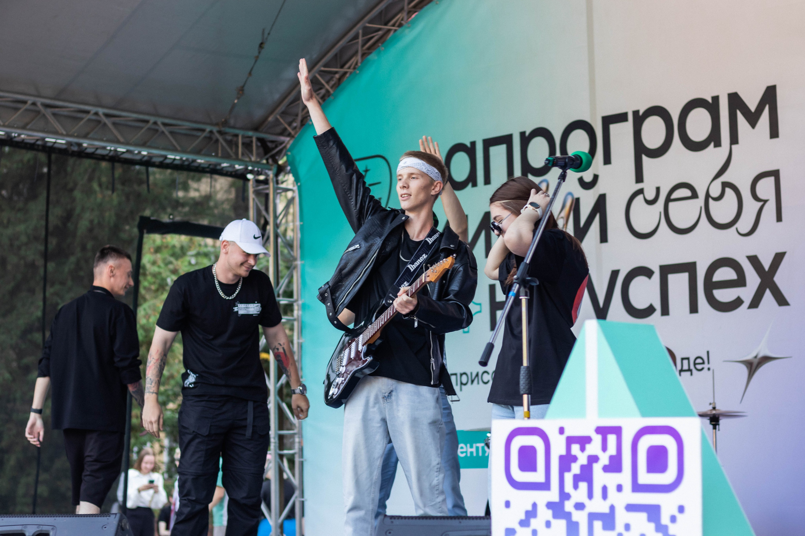 МАИ 1 сентября 2023. Фотограф в Москве Дмитрий Емельянов