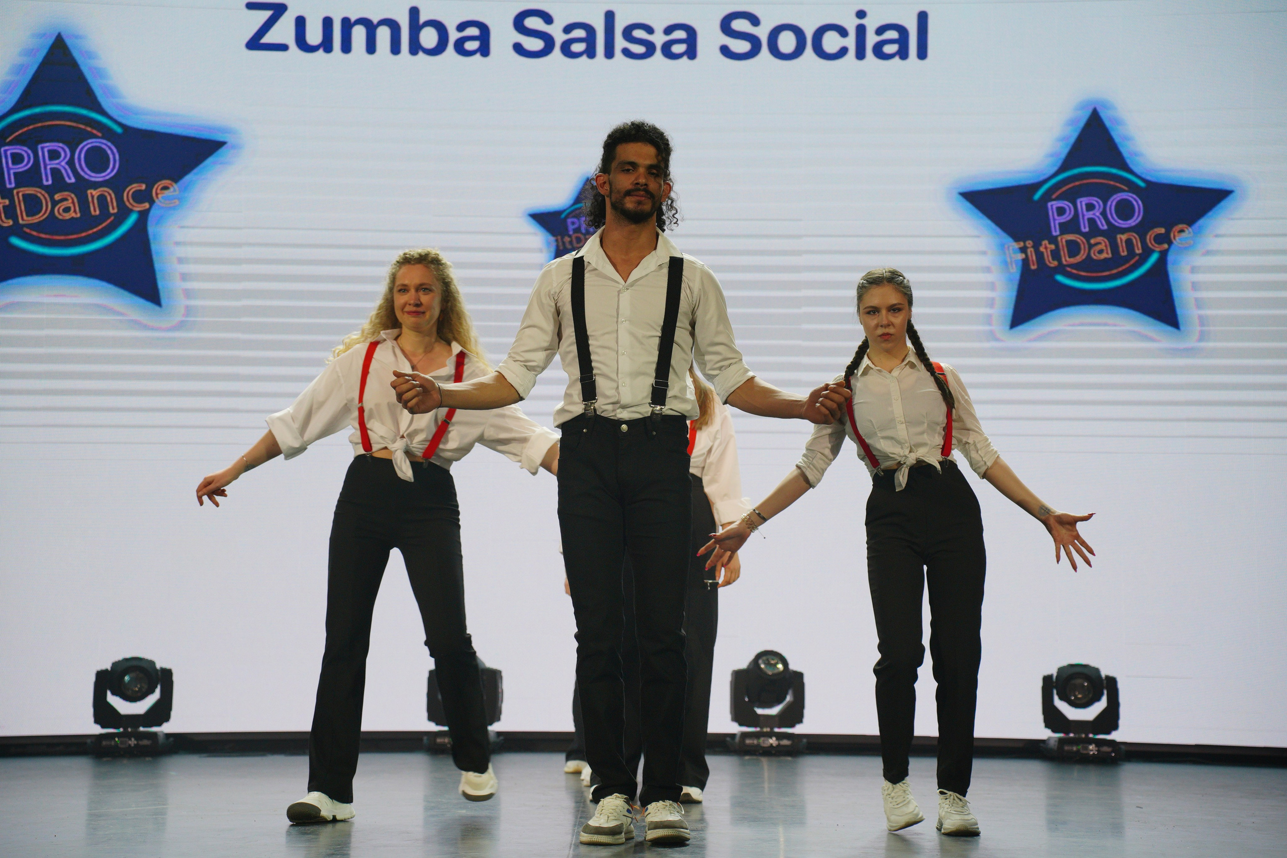 Танцевальный конкурс|Концертный зал Epicenter. Концертный и репортажный фотограф в Санкт-Петербурге Слава Пахомов