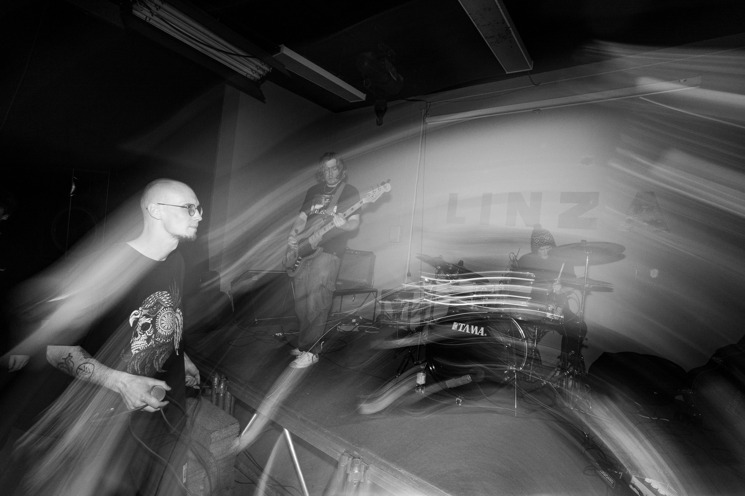 Falltime Gig. Концертный и репортажный фотограф в Санкт-Петербурге Слава Пахомов