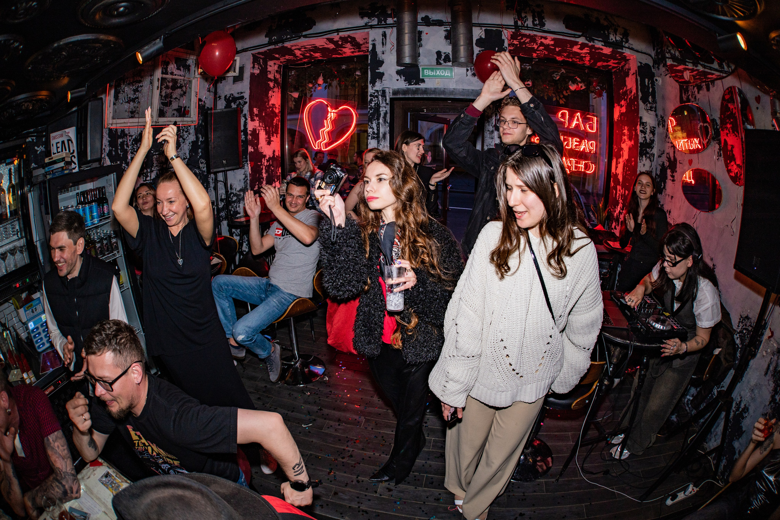 День рождения Бара разбитых сердец. Концертный и репортажный фотограф в Санкт-Петербурге Слава Пахомов