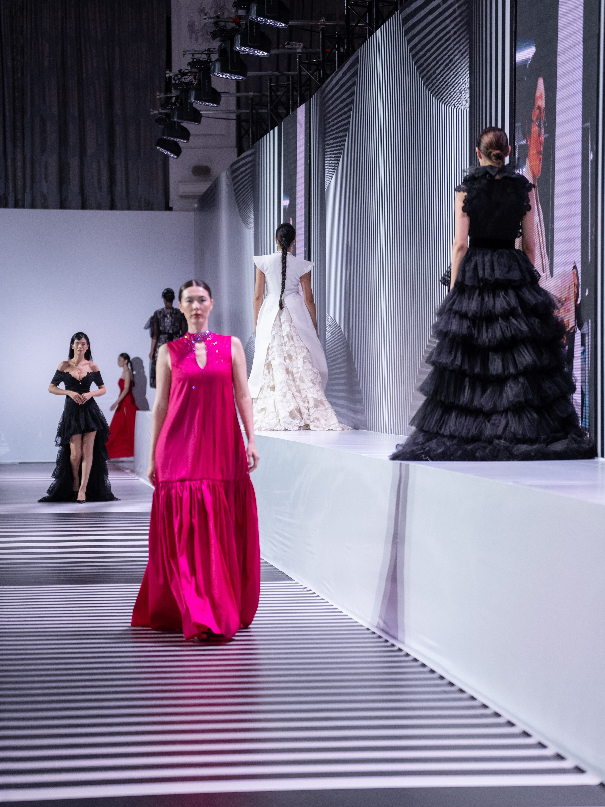 Arunaz. Сайт Алматинского НЮ АРТ, будуар и фэшн фотографа Дениса Карпенко