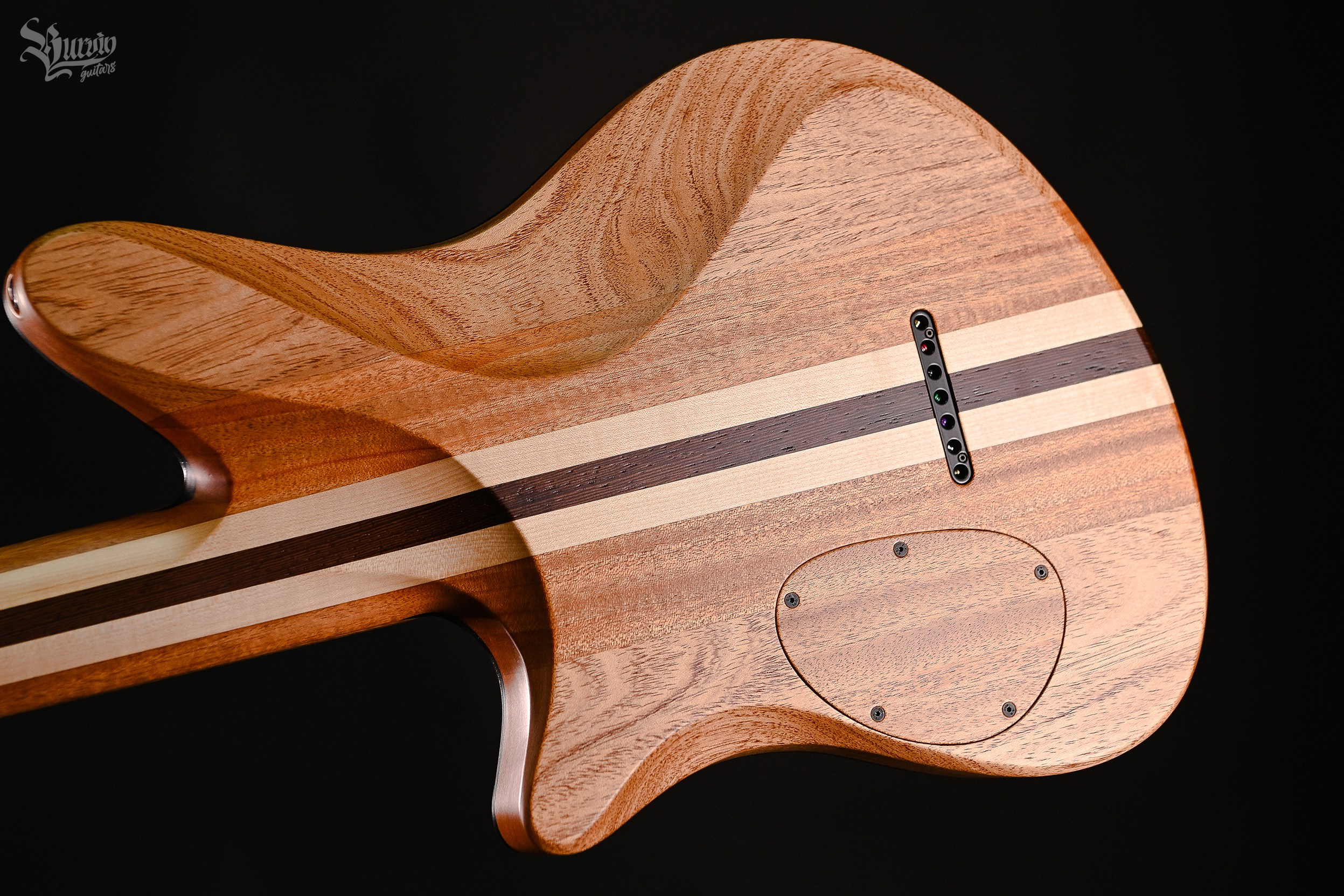 055 YAGA 7. Master of making guitars and basses to order