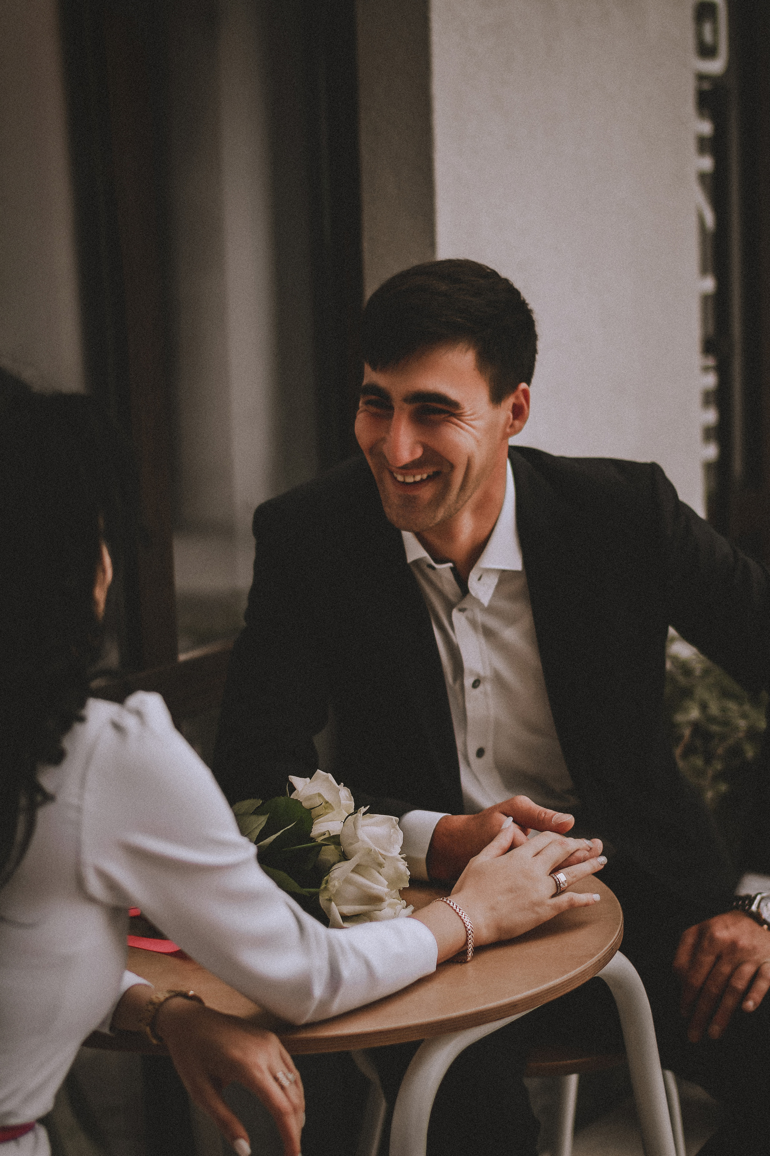 Закир и Эльвина (уличная съемка после ЗАГСа). Фотограф в Крыму | Виктория Нотевская