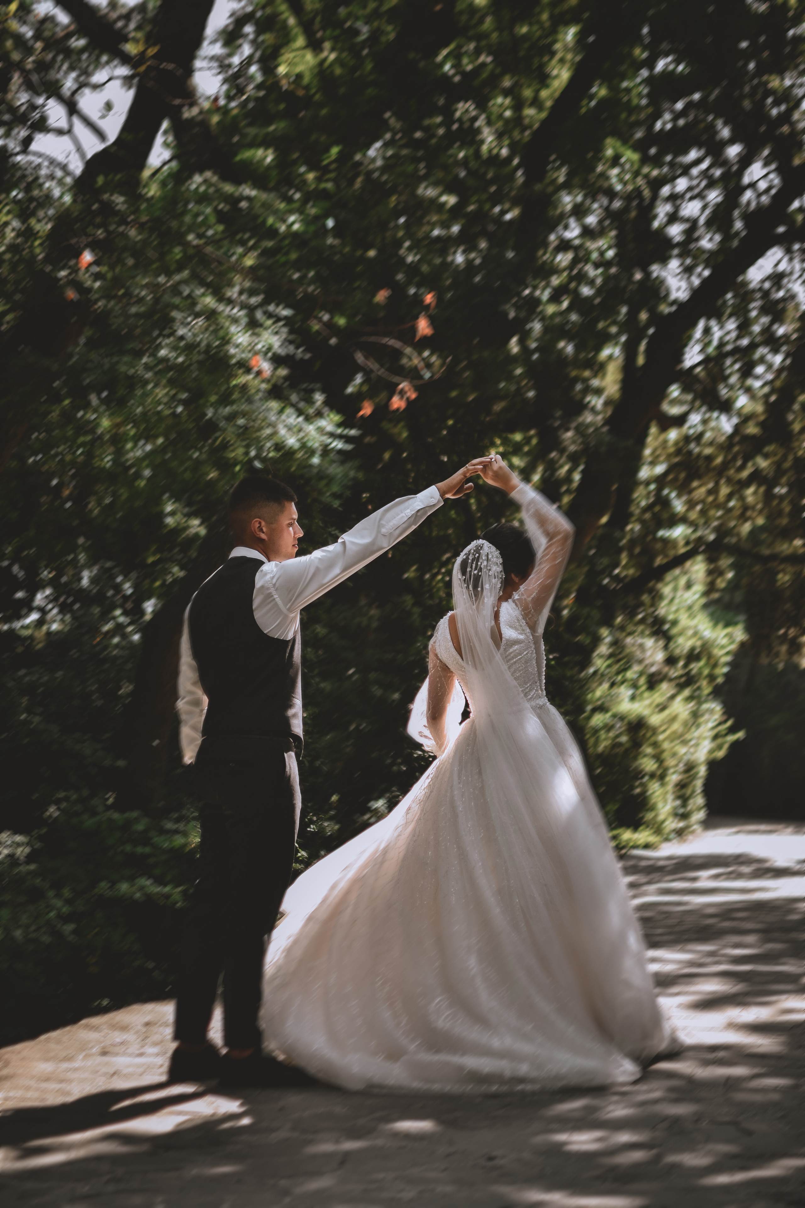 Артур и Васфие (съемка в Воронцовском дворце г. Ялта, Крым). Фотограф в Крыму | Виктория Нотевская