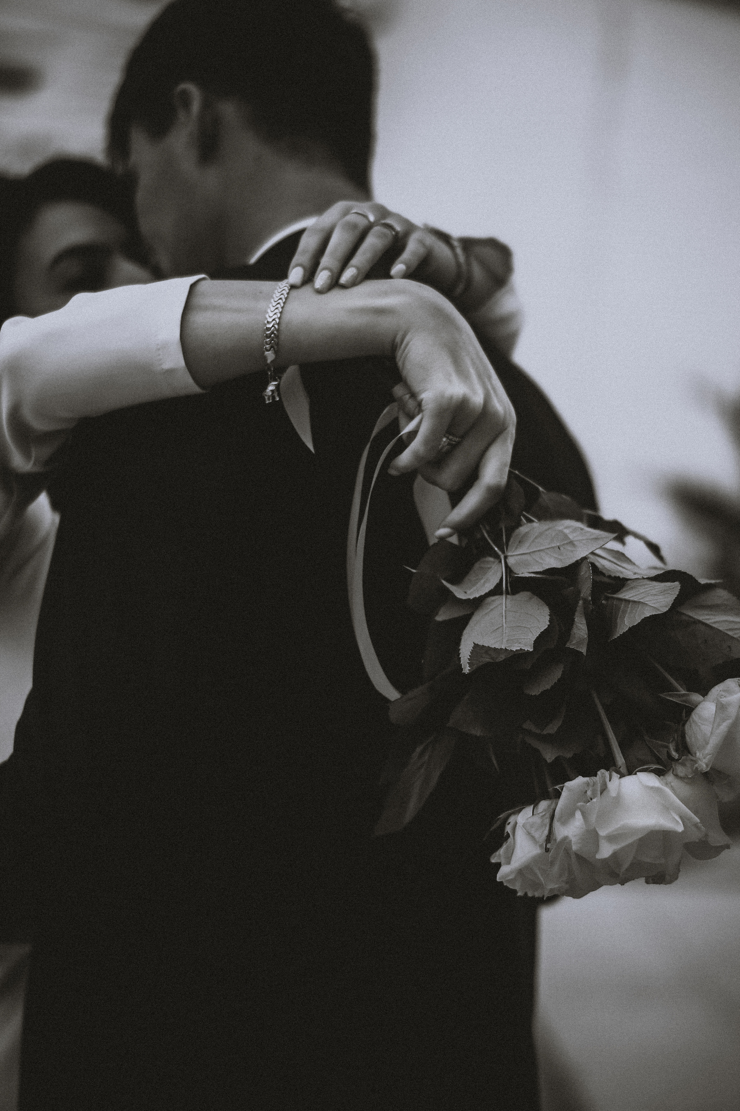 Закир и Эльвина (уличная съемка после ЗАГСа). Фотограф в Крыму | Виктория Нотевская