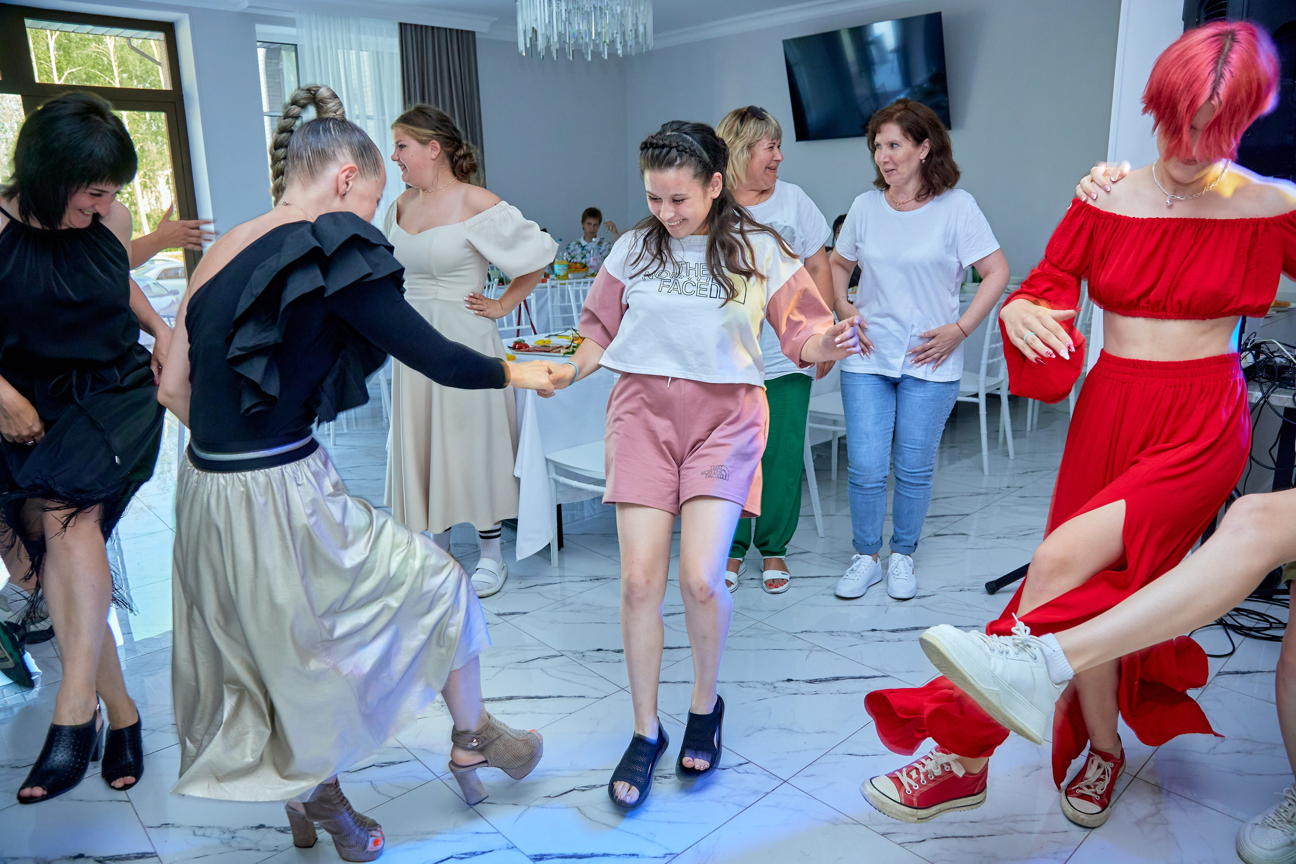 Выпускные 9-й и 11-й класс. Фотограф в Екатеринбурге Булат Хамитов