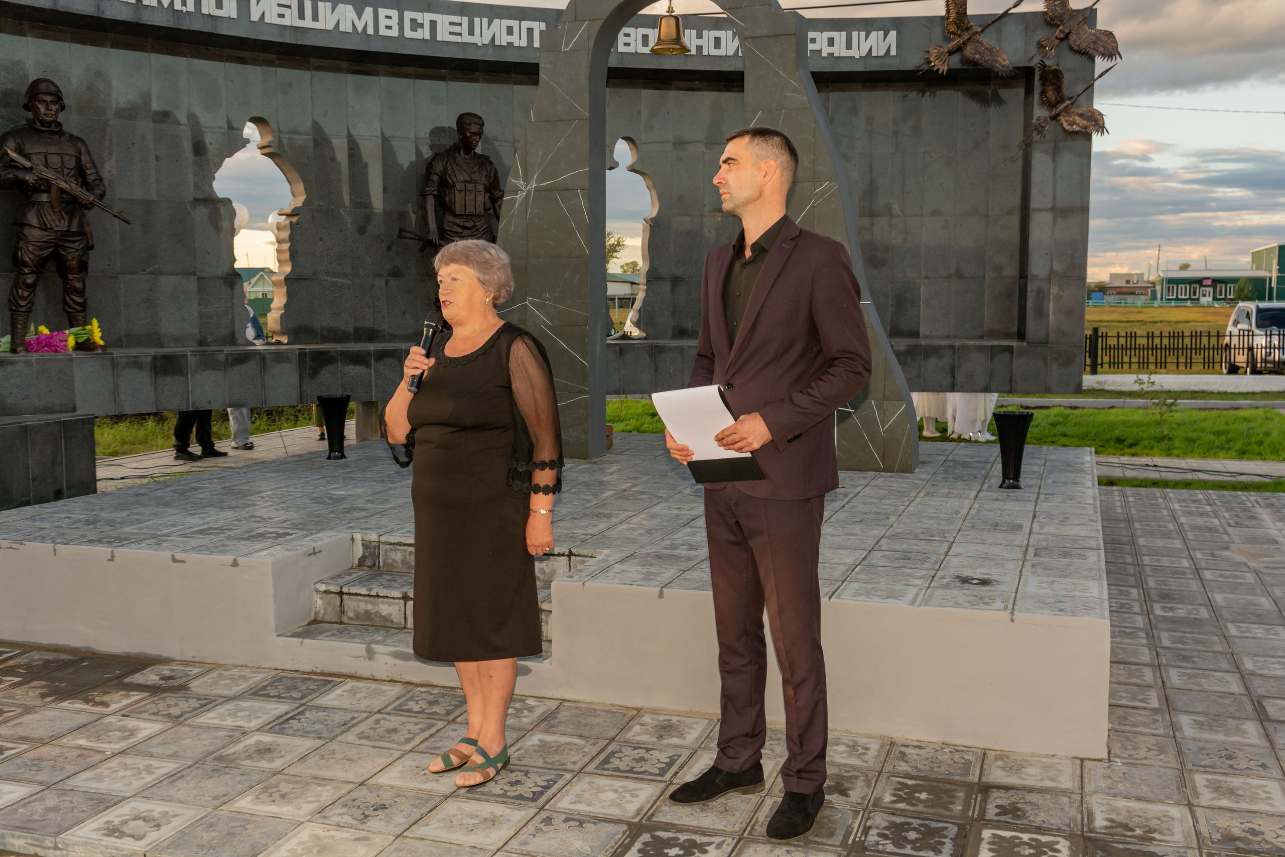 Открытие мемориального комплекса. Фотограф широкого профиля Чита-Цасучей