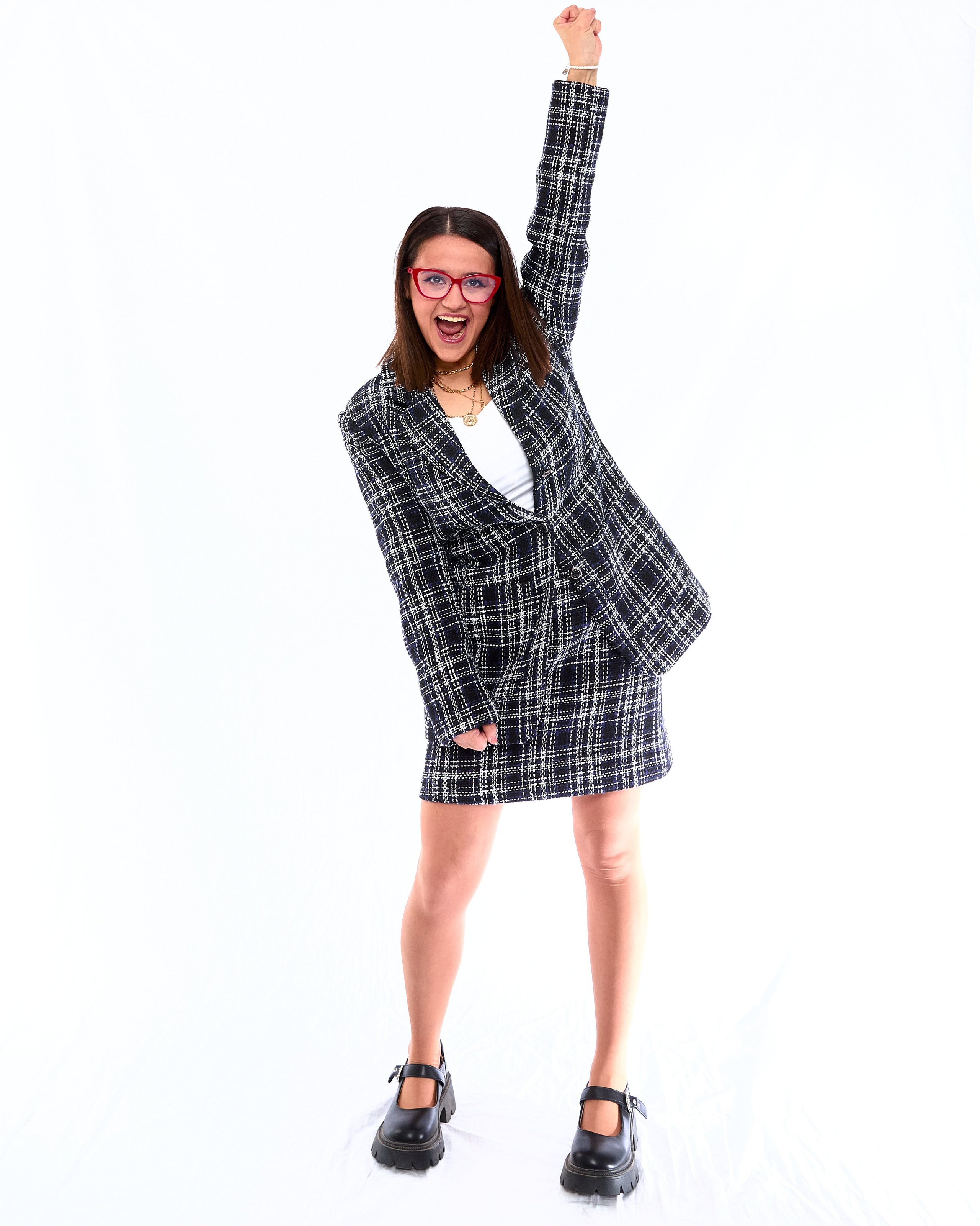 VAVADA. Святослав Лебедев | Рекламный фотограф — Коммерческая съемка, Арт-дирекшн, AI-интеграция