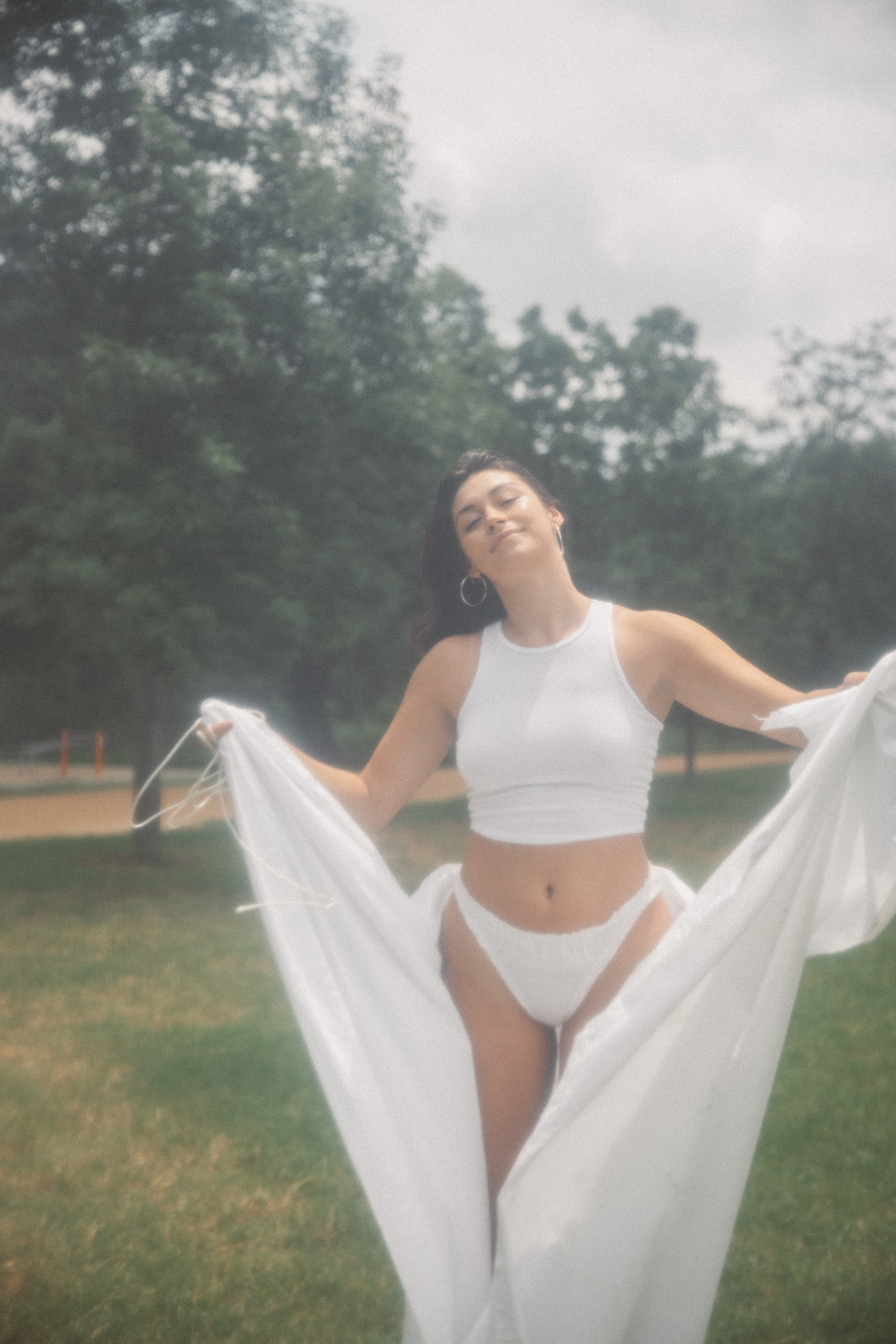 You are beautiful. Family&Couple Photographer