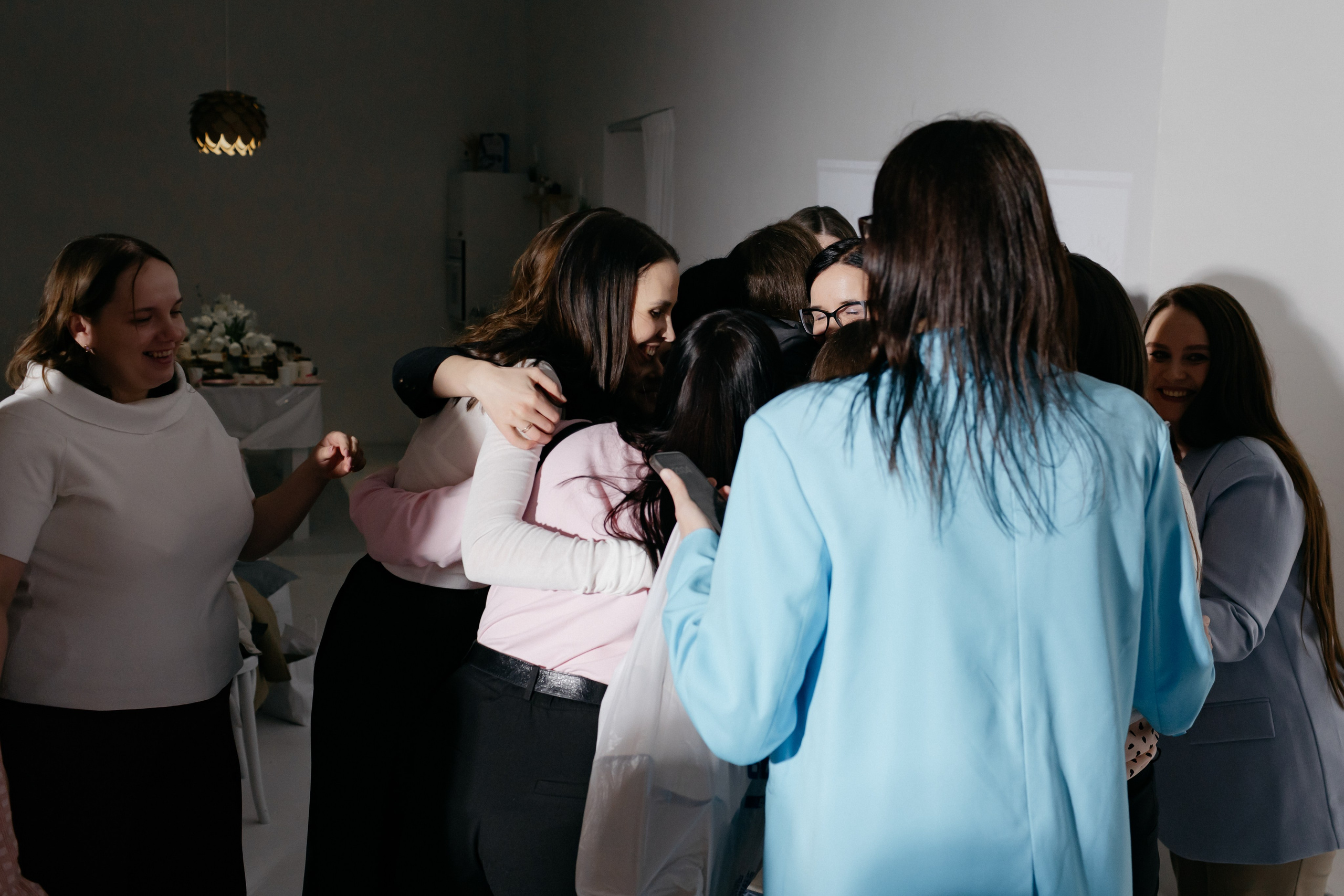 Девичник. Фотостудия «LIGHT ROOM», творческое пространство с полноценной кухонной зоной в Бресте
