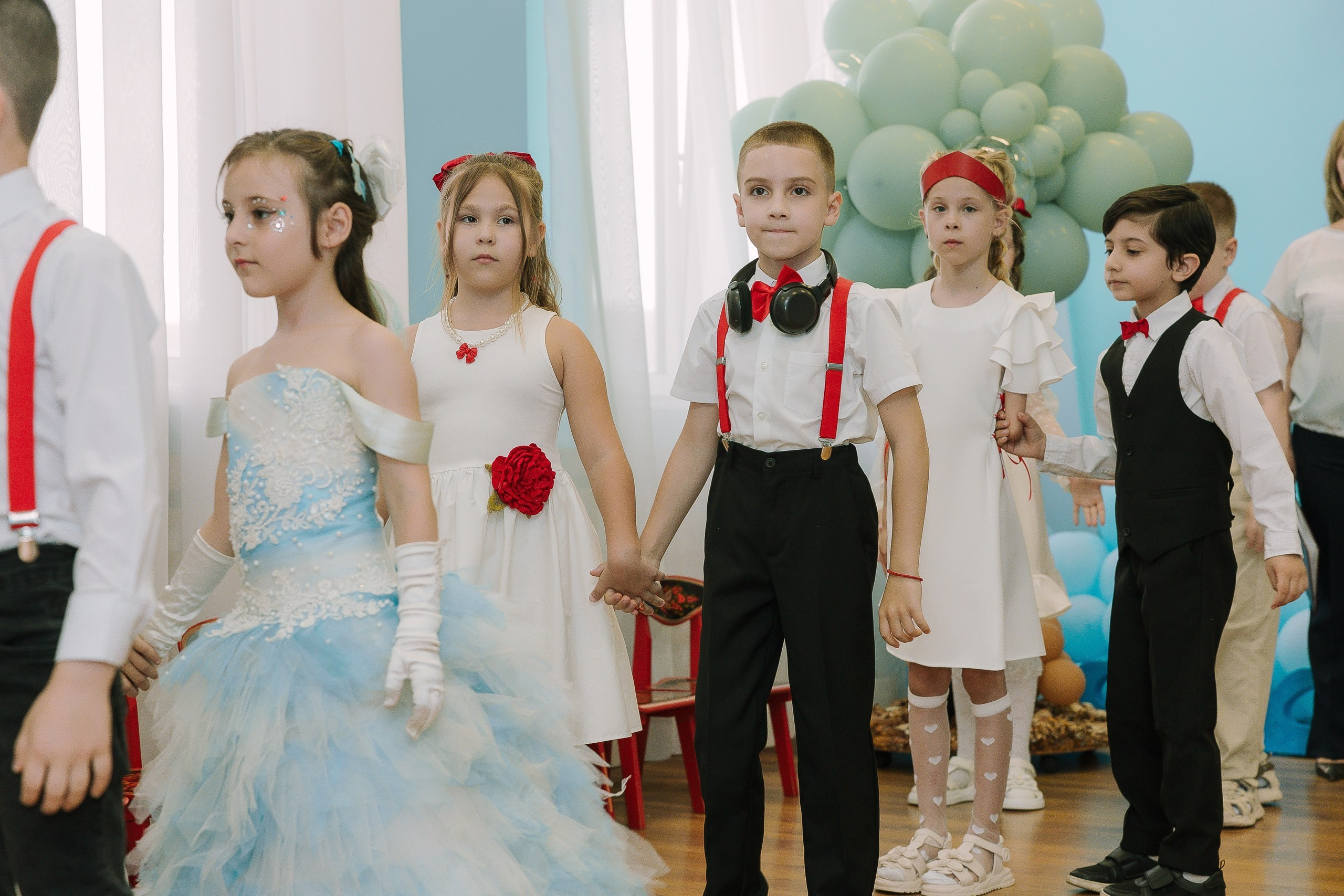 Выпускной 10 ДС. Выпускные альбомы Натальи Бутко: Новороссийск, Анапа, Геленджик