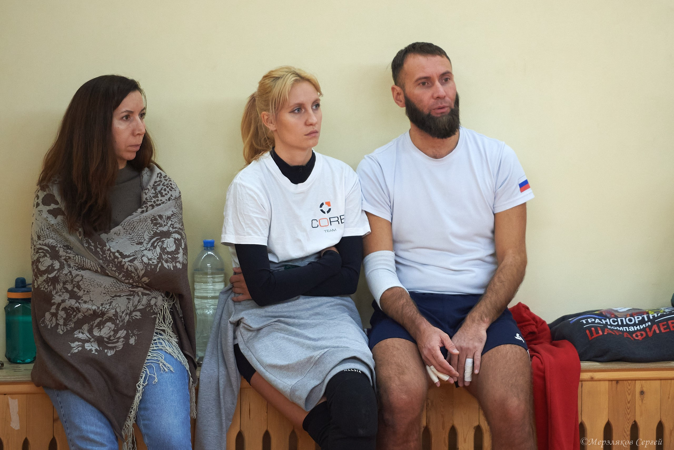 Новогодний турнир по волейболу. Ижевск. 15.12.2023. Спортивный репортажный фотограф в Ижевске Сергей Мерзляков