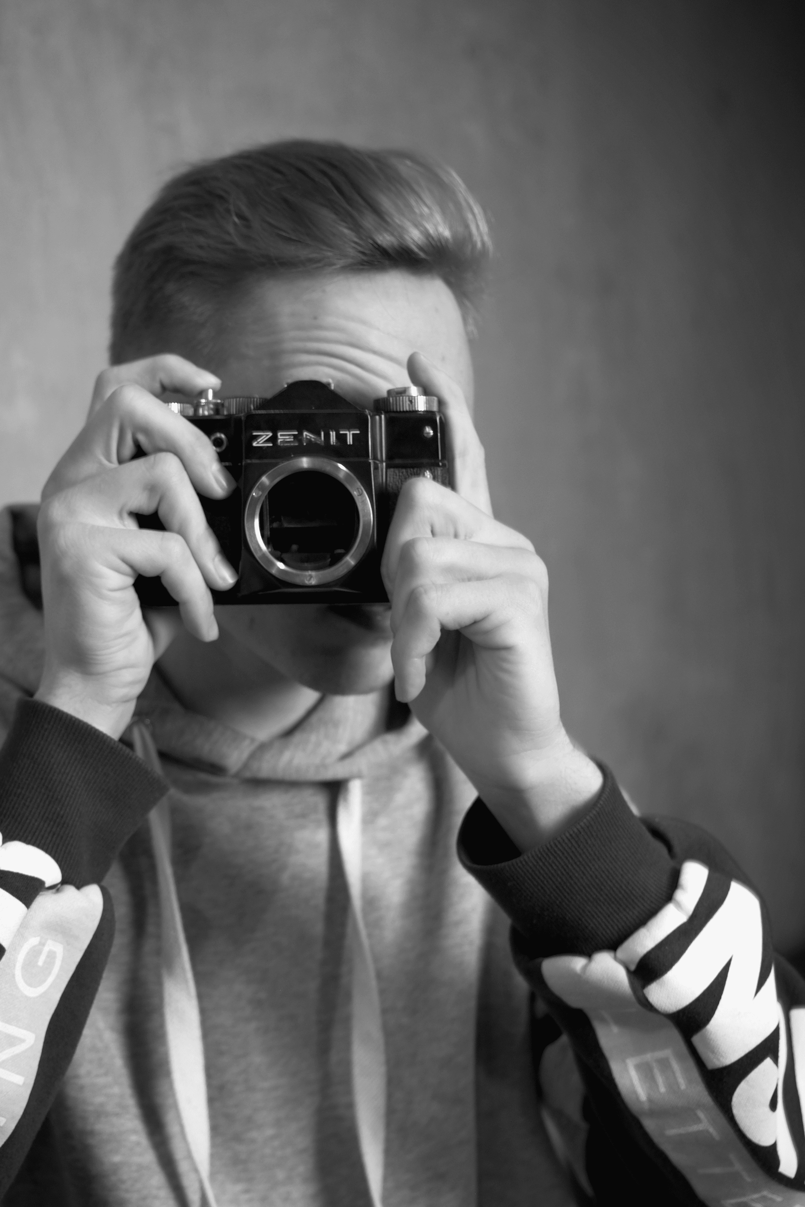 TESLA GAMBLER | BASIC. Индивидуальная фотосъёмка в Москве. Фотограф Василиса Тарасова