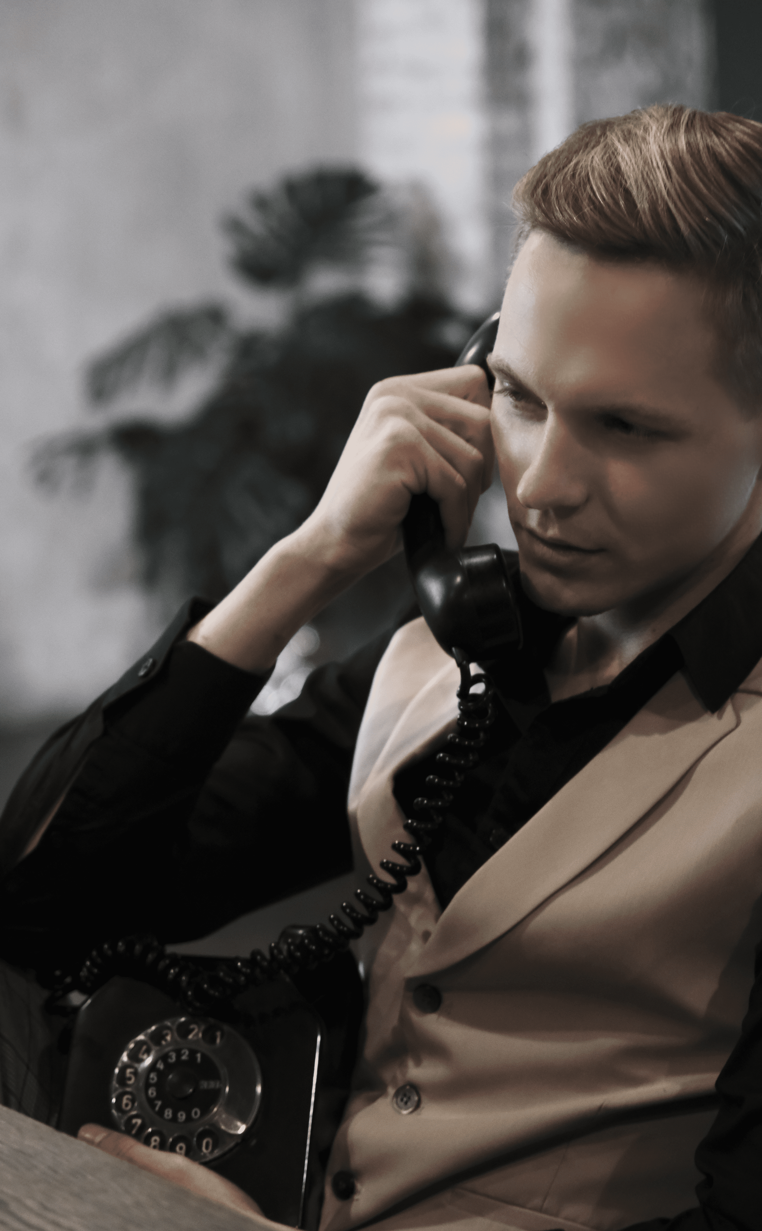 Фотосессия STUDIO. Мужской контент и портфолио| Фотосессия в Москве с премиальным качеством. Фотостудия в Москве кросс cross-studio зал Теслы, забронировать время, проверить расписание.  Фотограф Василиса Тарасова