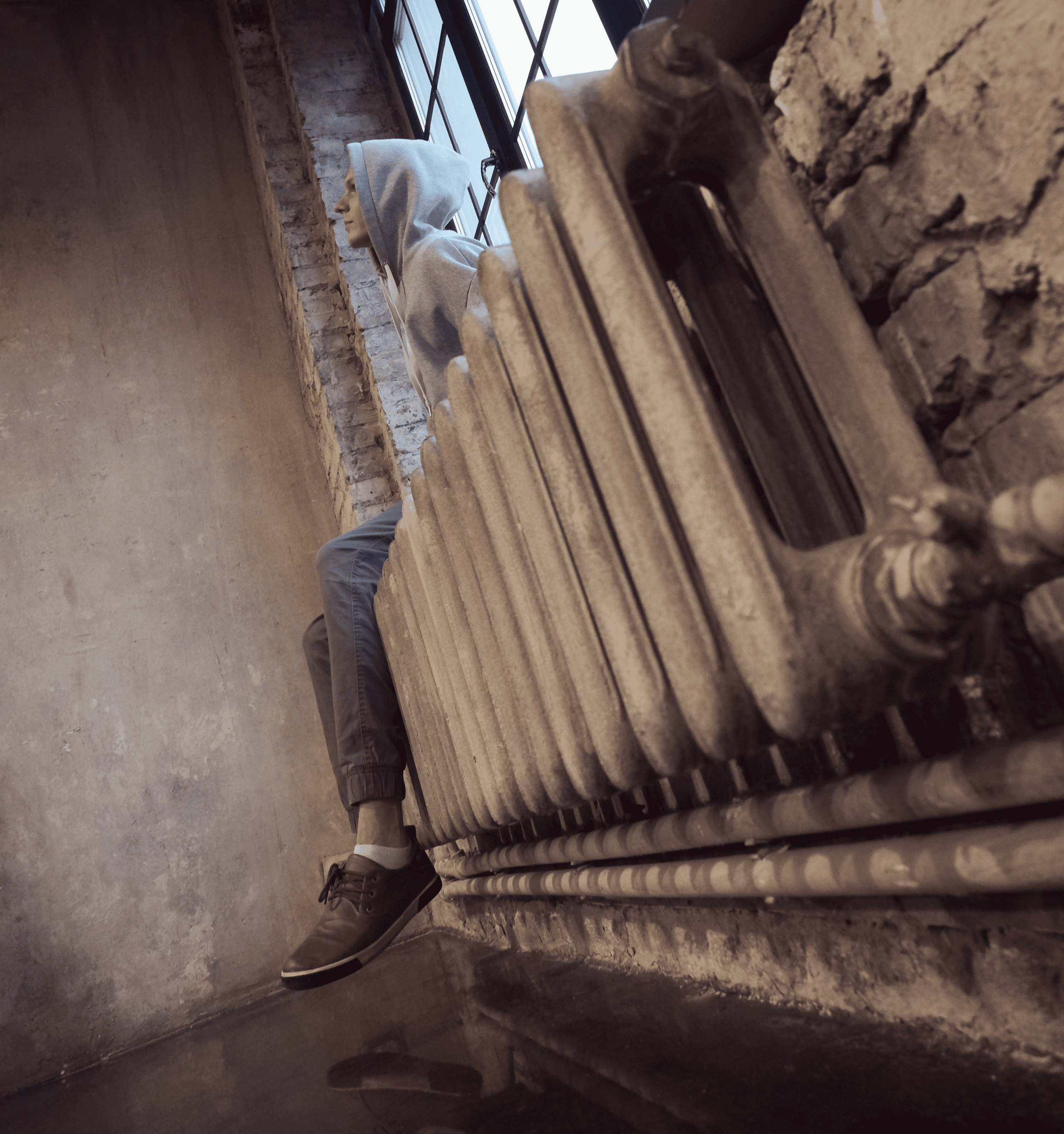 Фотосессия STUDIO. Мужской контент и портфолио| Фотосессия в Москве с премиальным качеством. Фотостудия в Москве кросс cross-studio зал Теслы, позинг. Забронировать время, проверить расписание.  Фотограф Василиса Тарасова