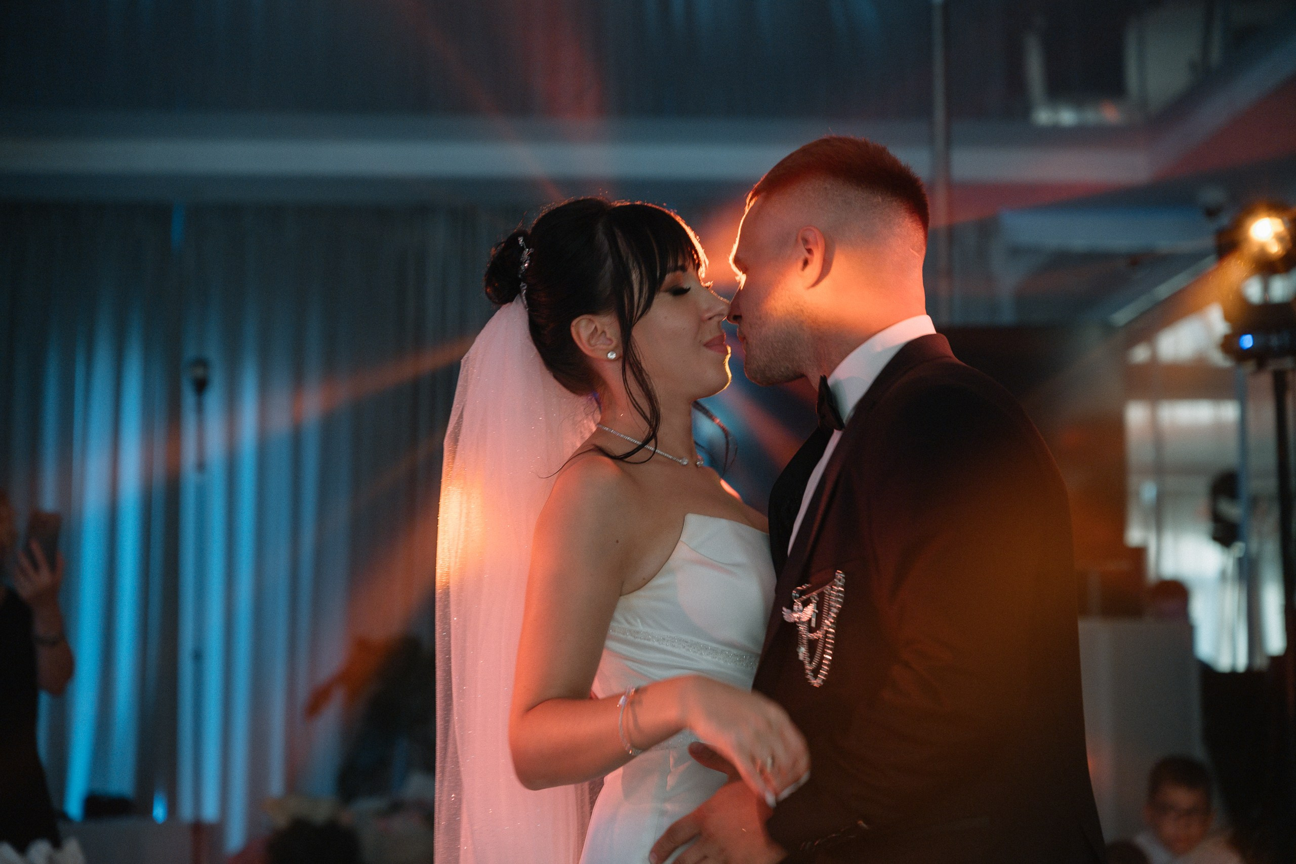 Roman + Angela. Фотограф/видеомейкер в Минске, Москве, Витебске, видеосьемка