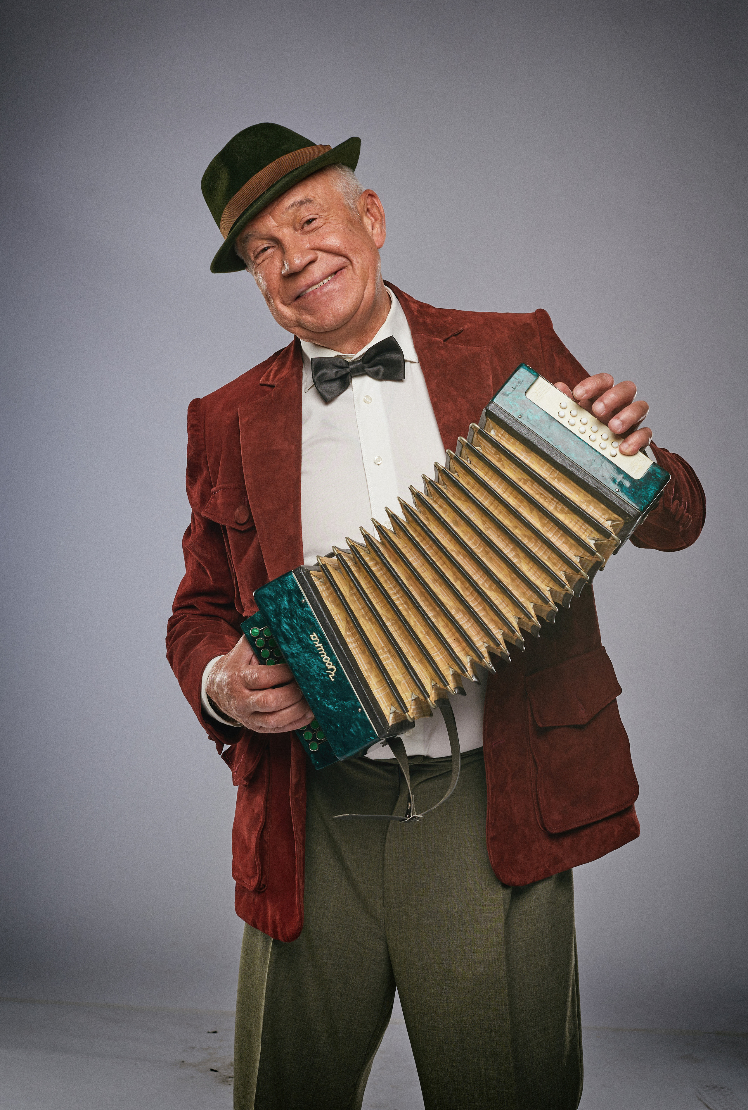 MOVIE. Www.apowerstudio.com