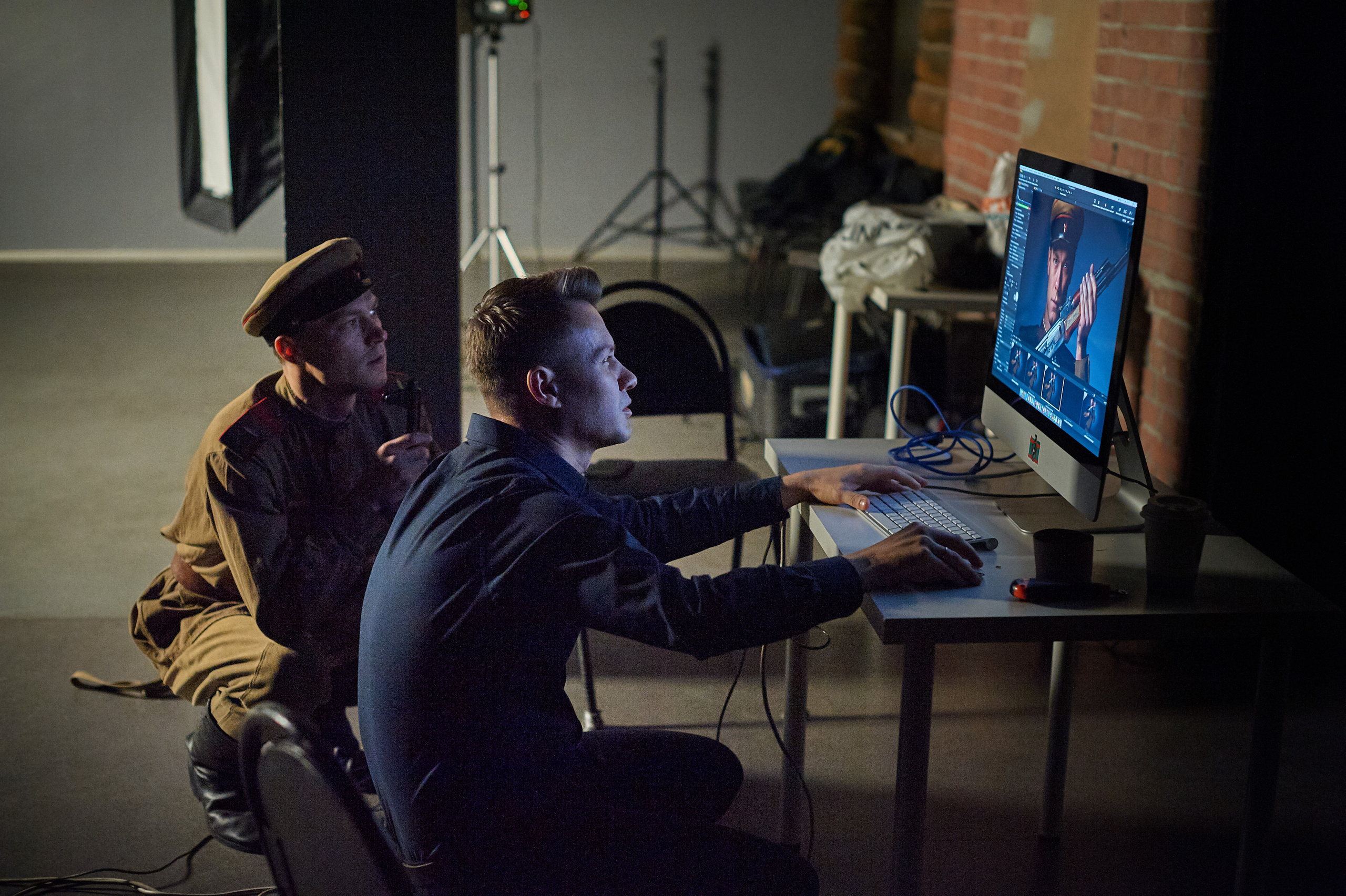 MOVIE. Www.apowerstudio.com