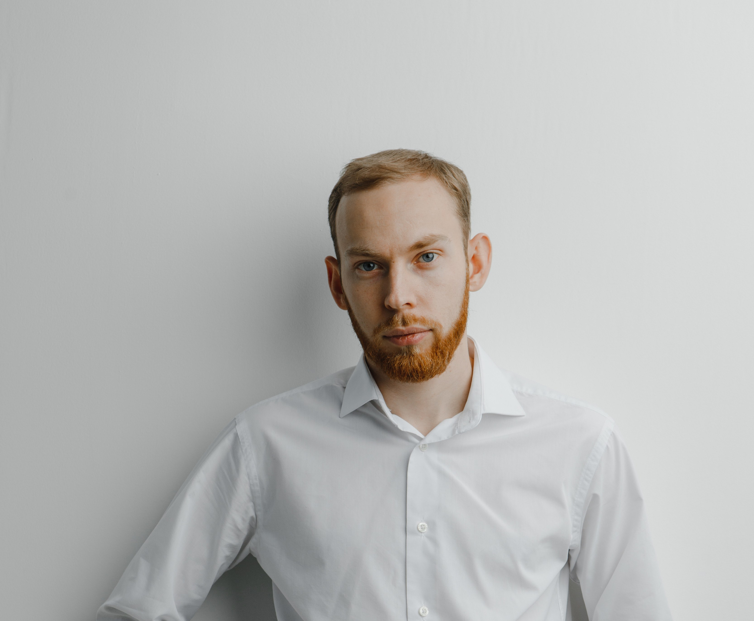 Контакты. Фотограф Александр Вахтуров|Ижевск