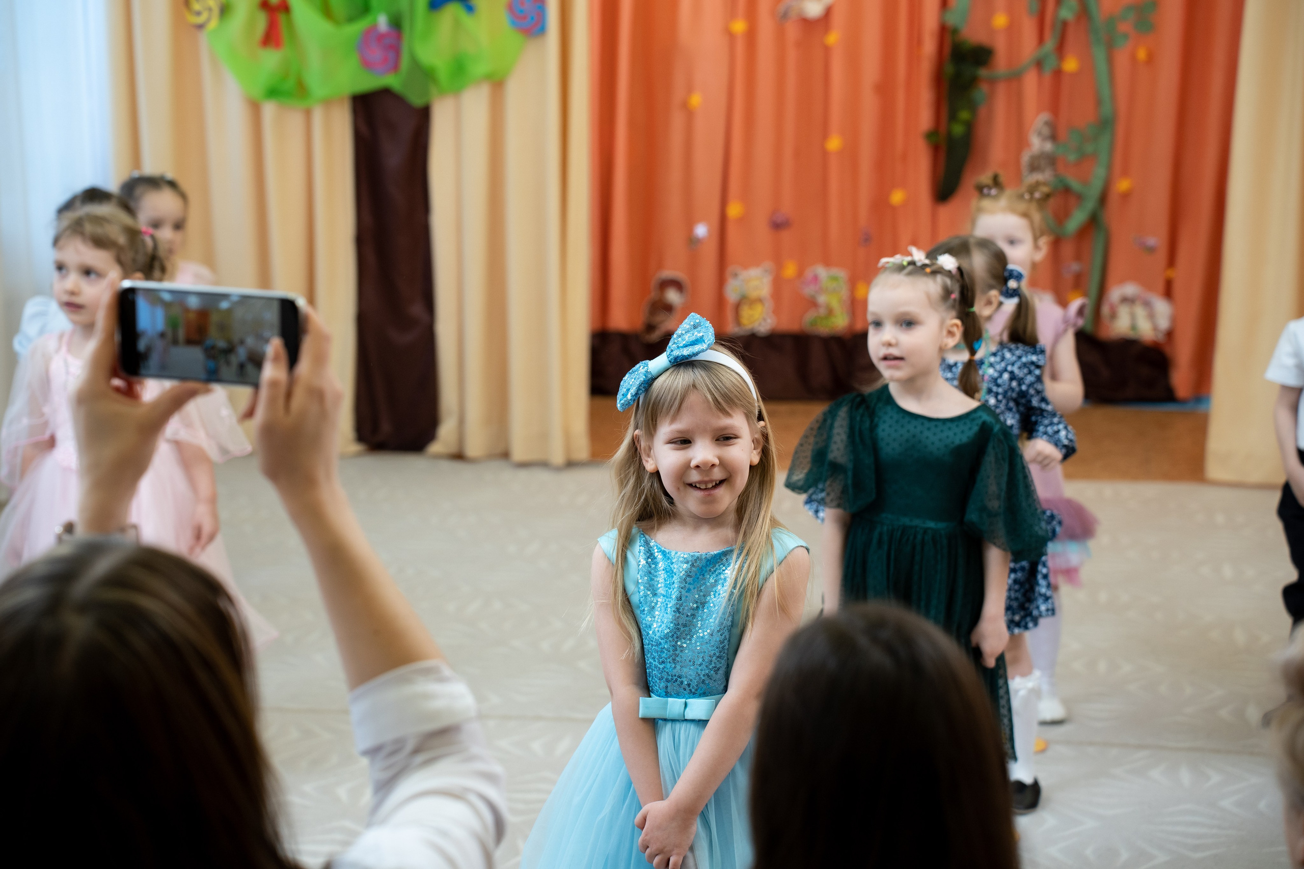 Утренник 8 Марта. Фотостудия «Стрекоза»