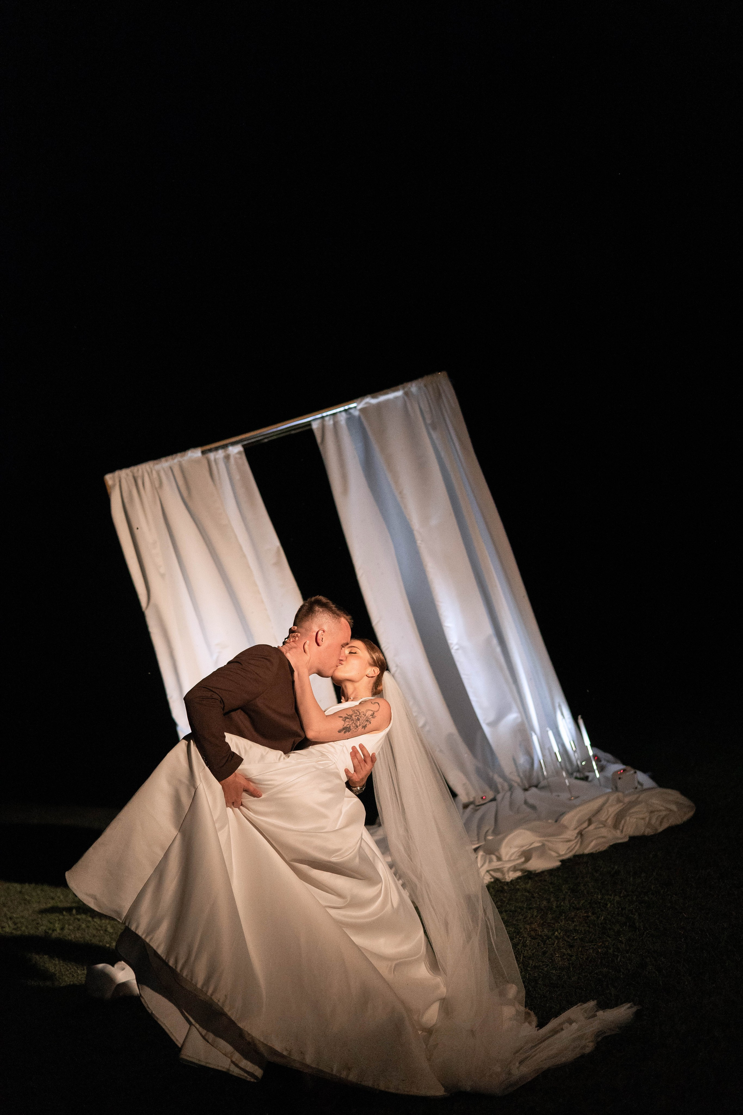 Крепкие объятия. Свадебный и портретный фотограф Соломко Диана